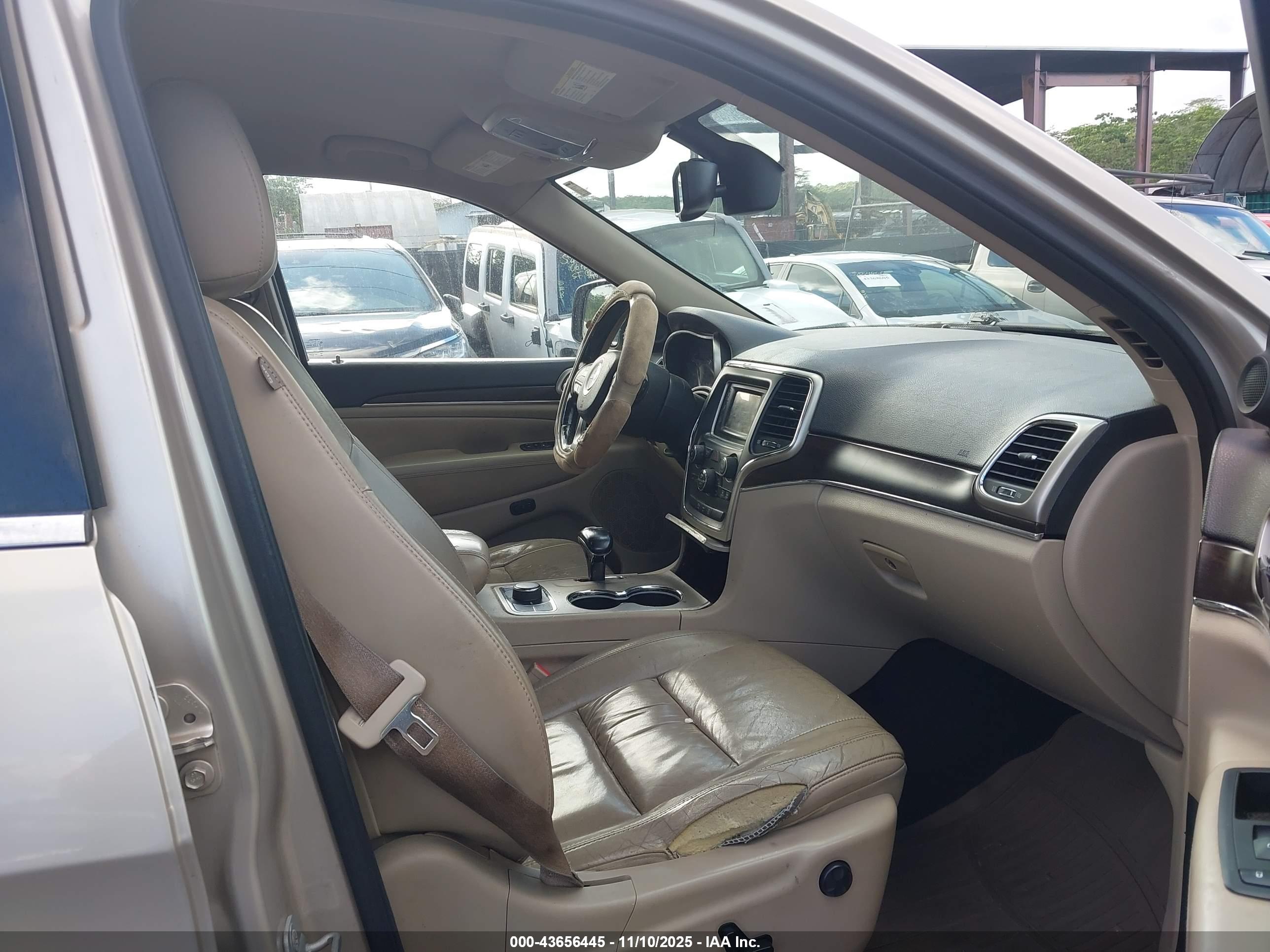JEEP GRAND image 5