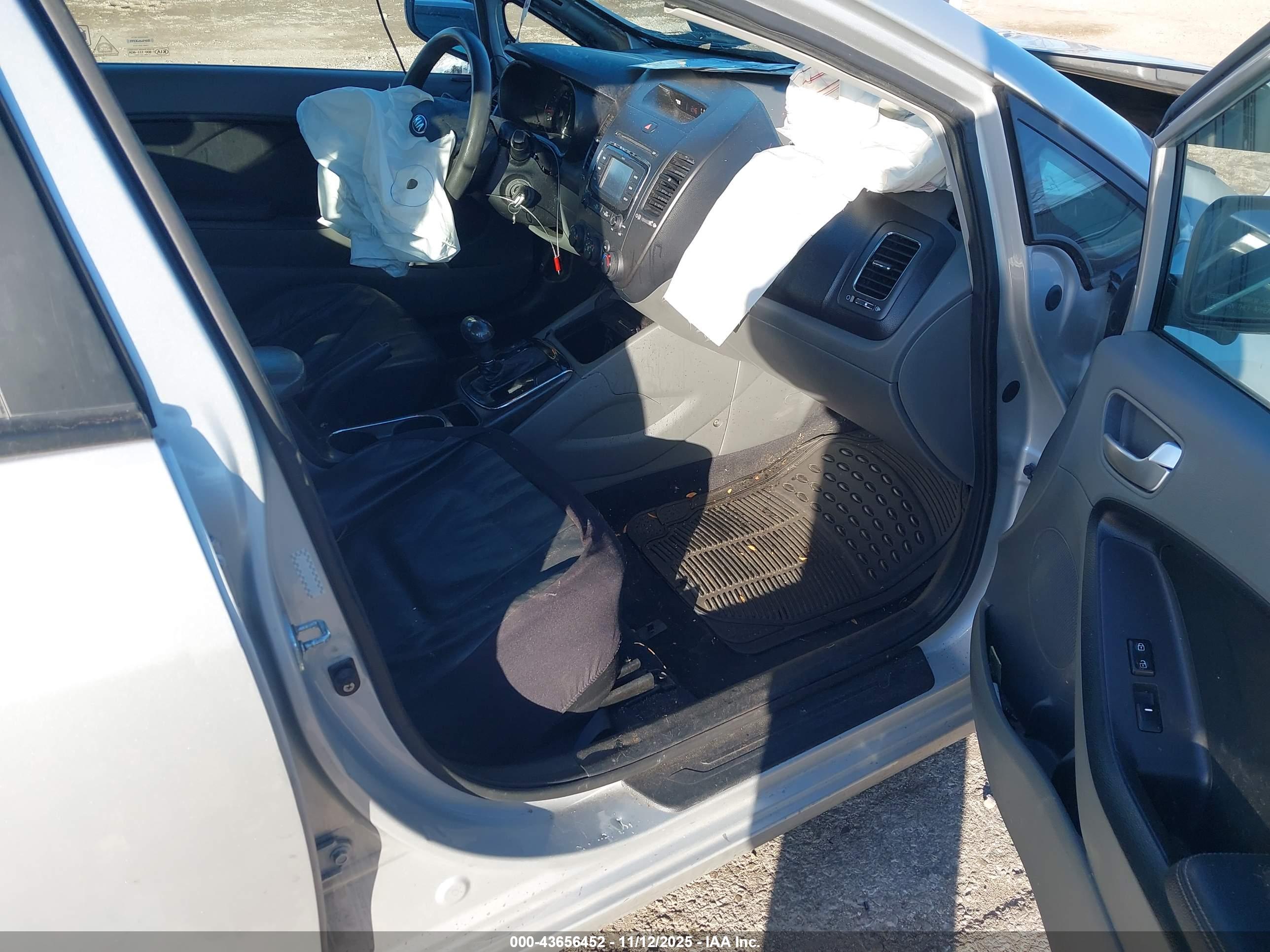 KIA FORTE image 5