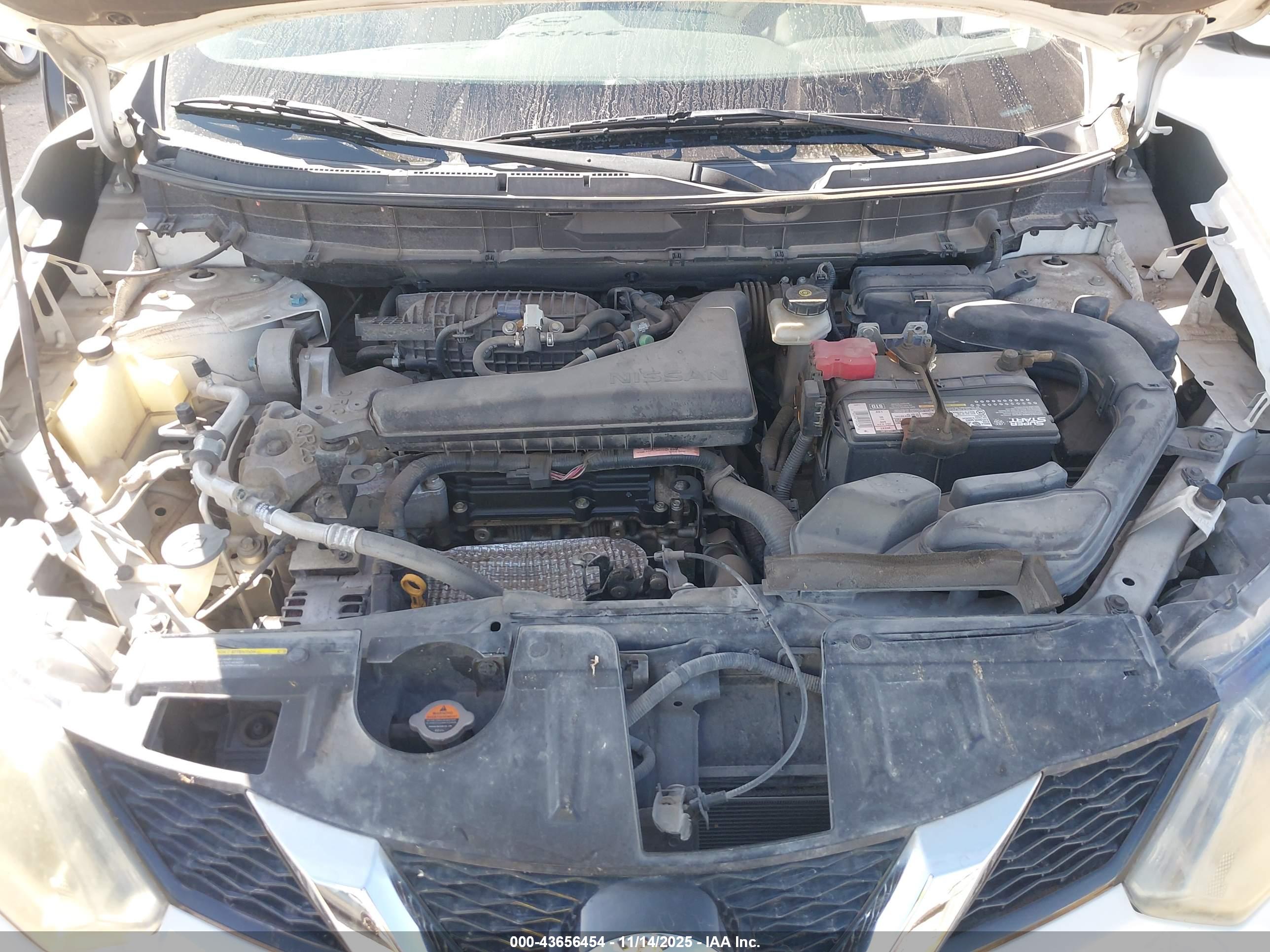 NISSAN ROGUE image 10