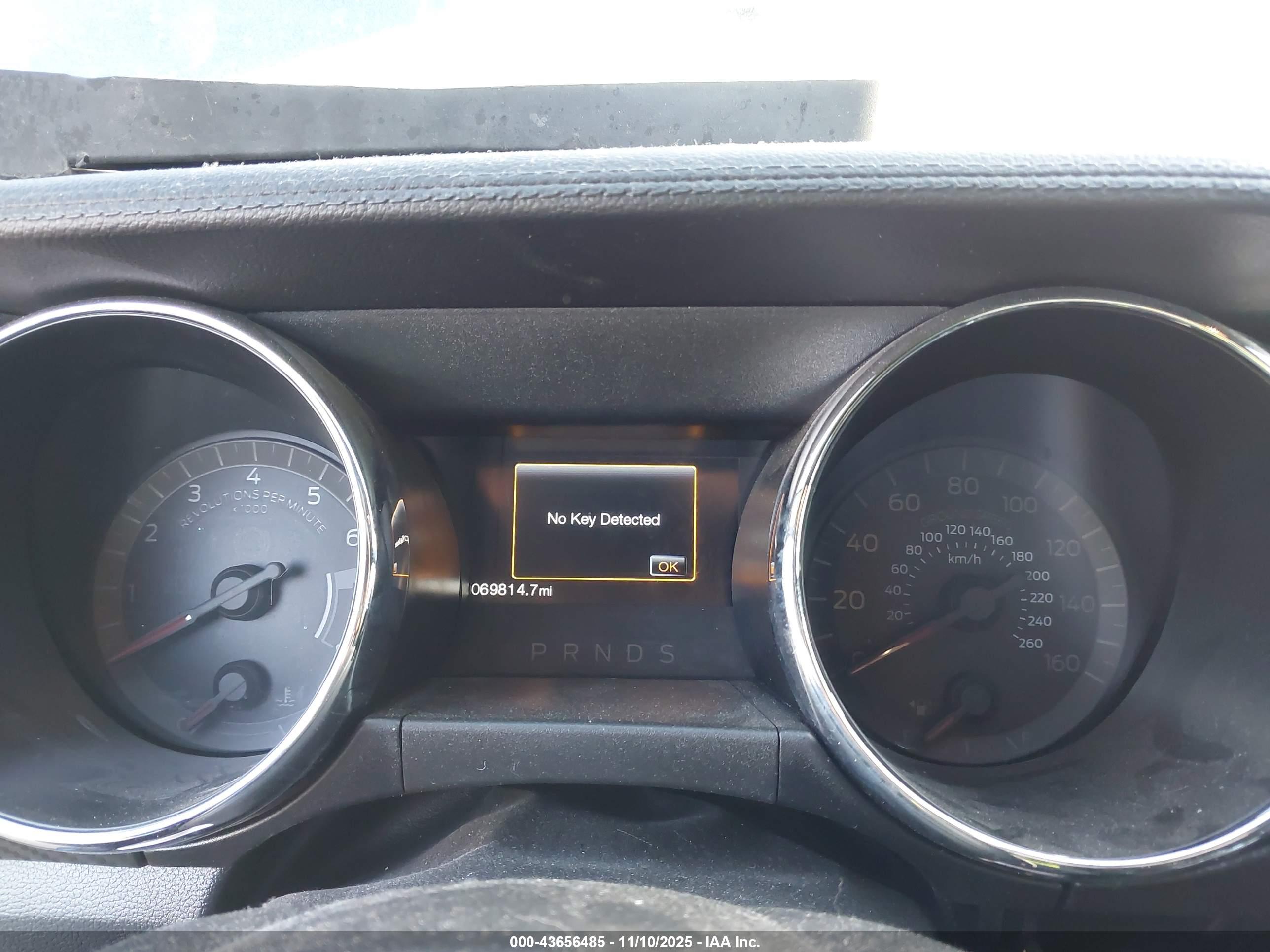 FORD MUSTANG image 7