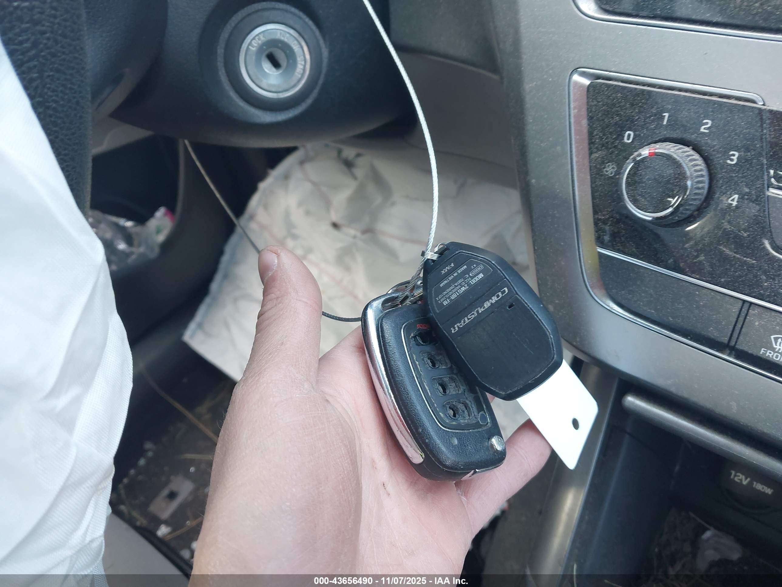 HYUNDAI SONATA image 11