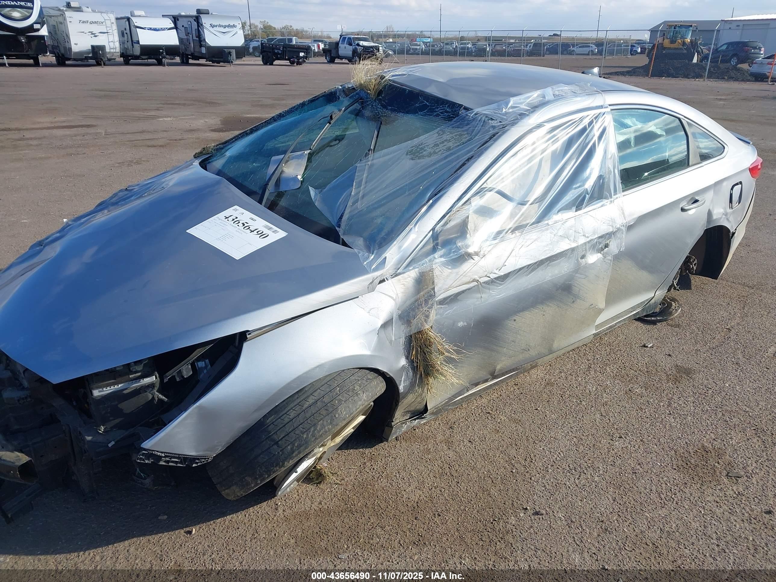 HYUNDAI SONATA image 6