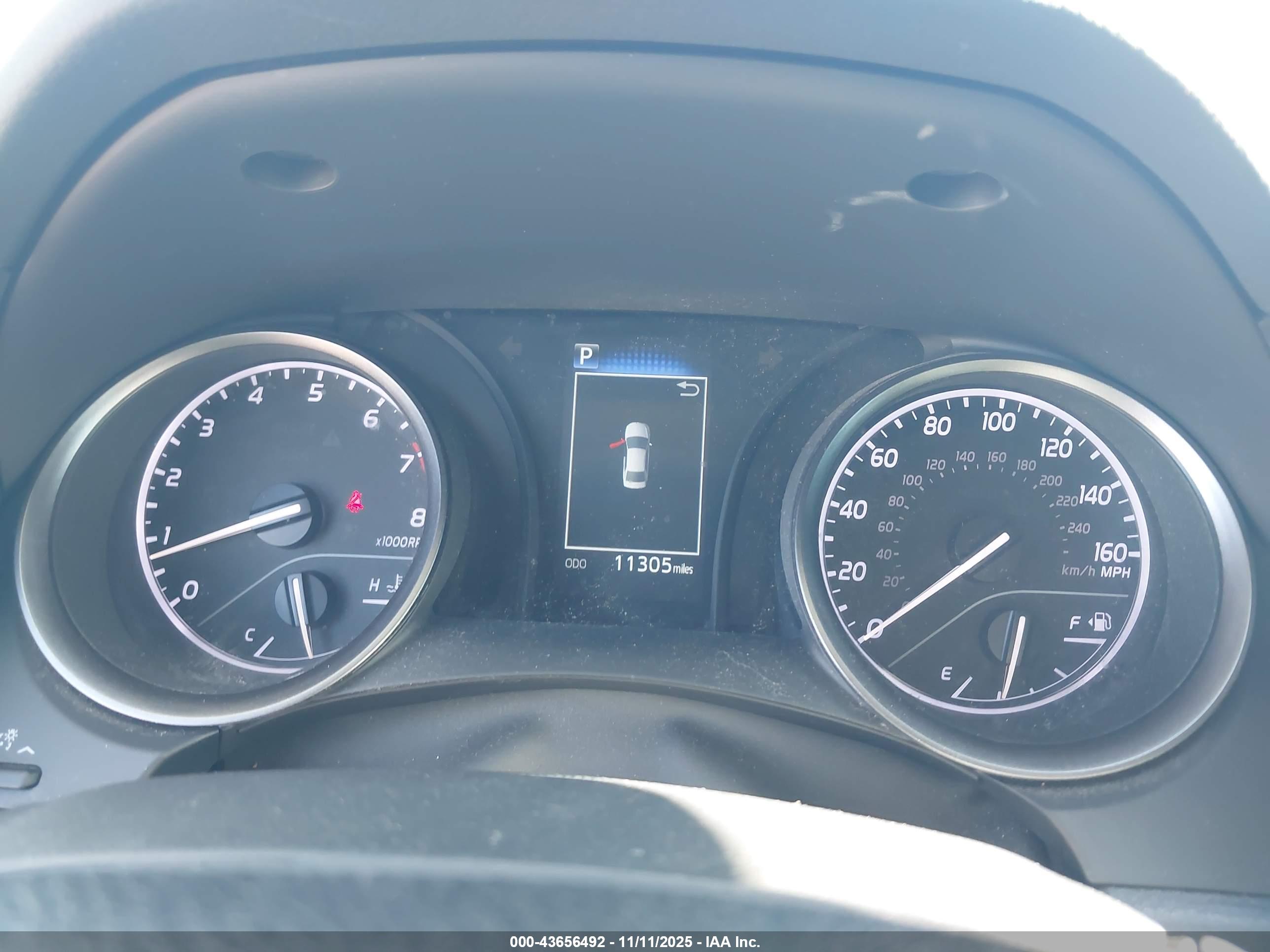 TOYOTA CAMRY image 7