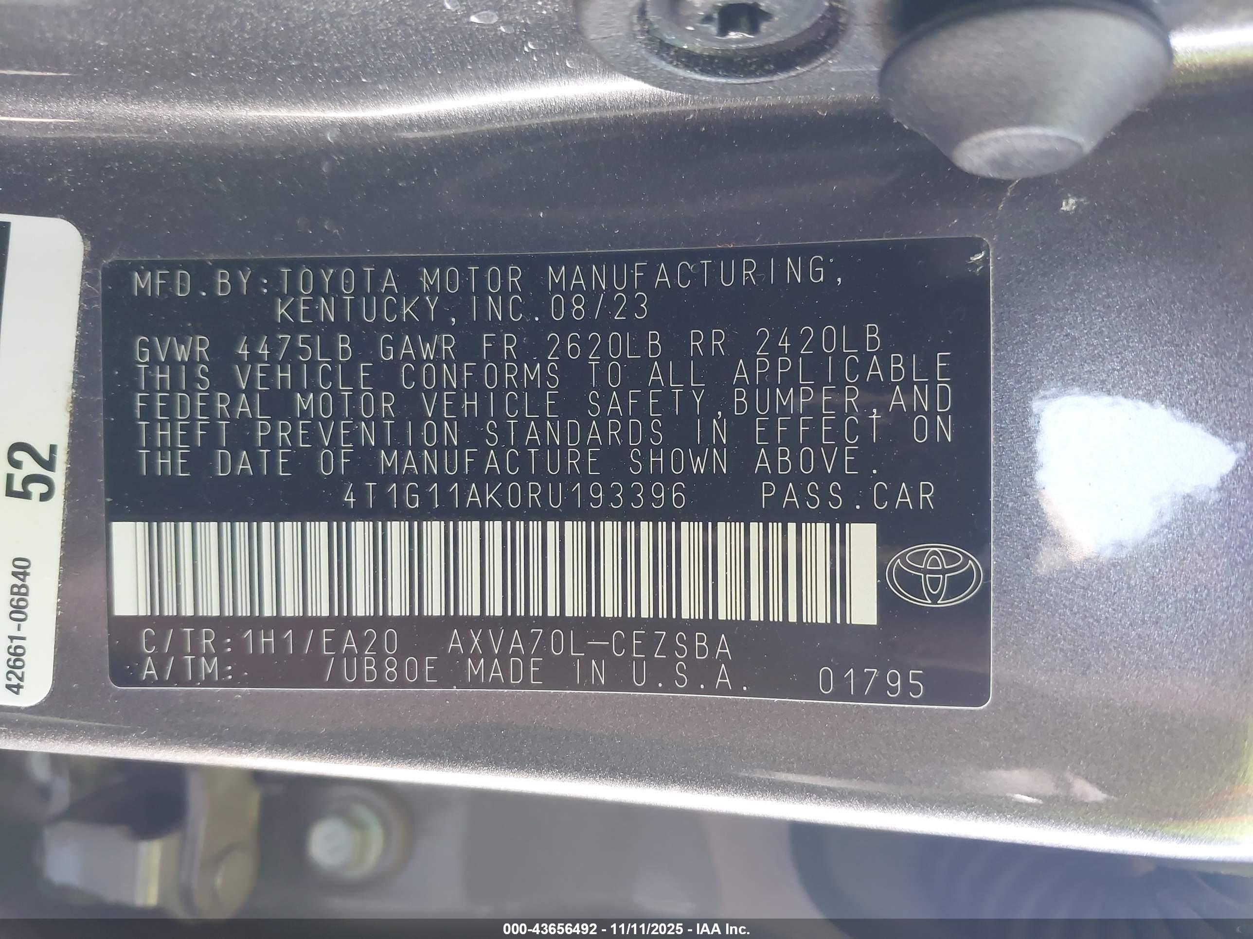 TOYOTA CAMRY image 9