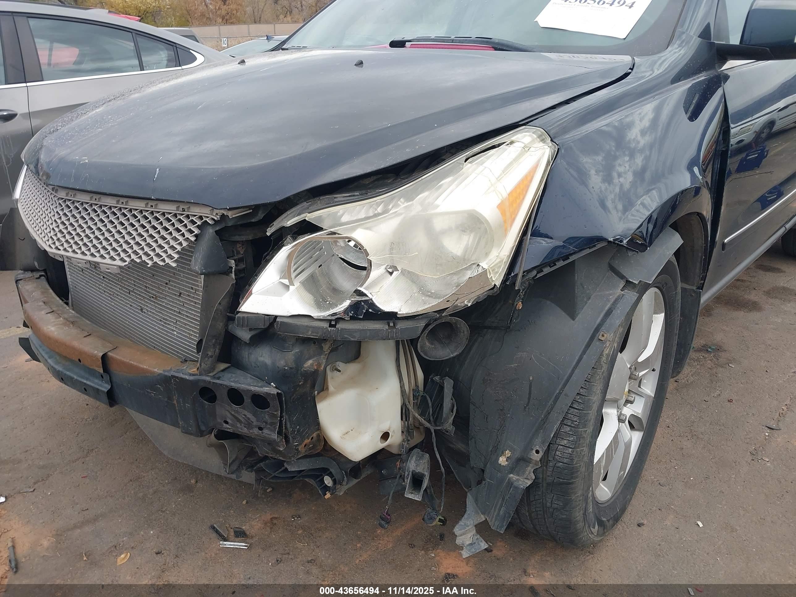 CHEVROLET TRAVERSE image 6