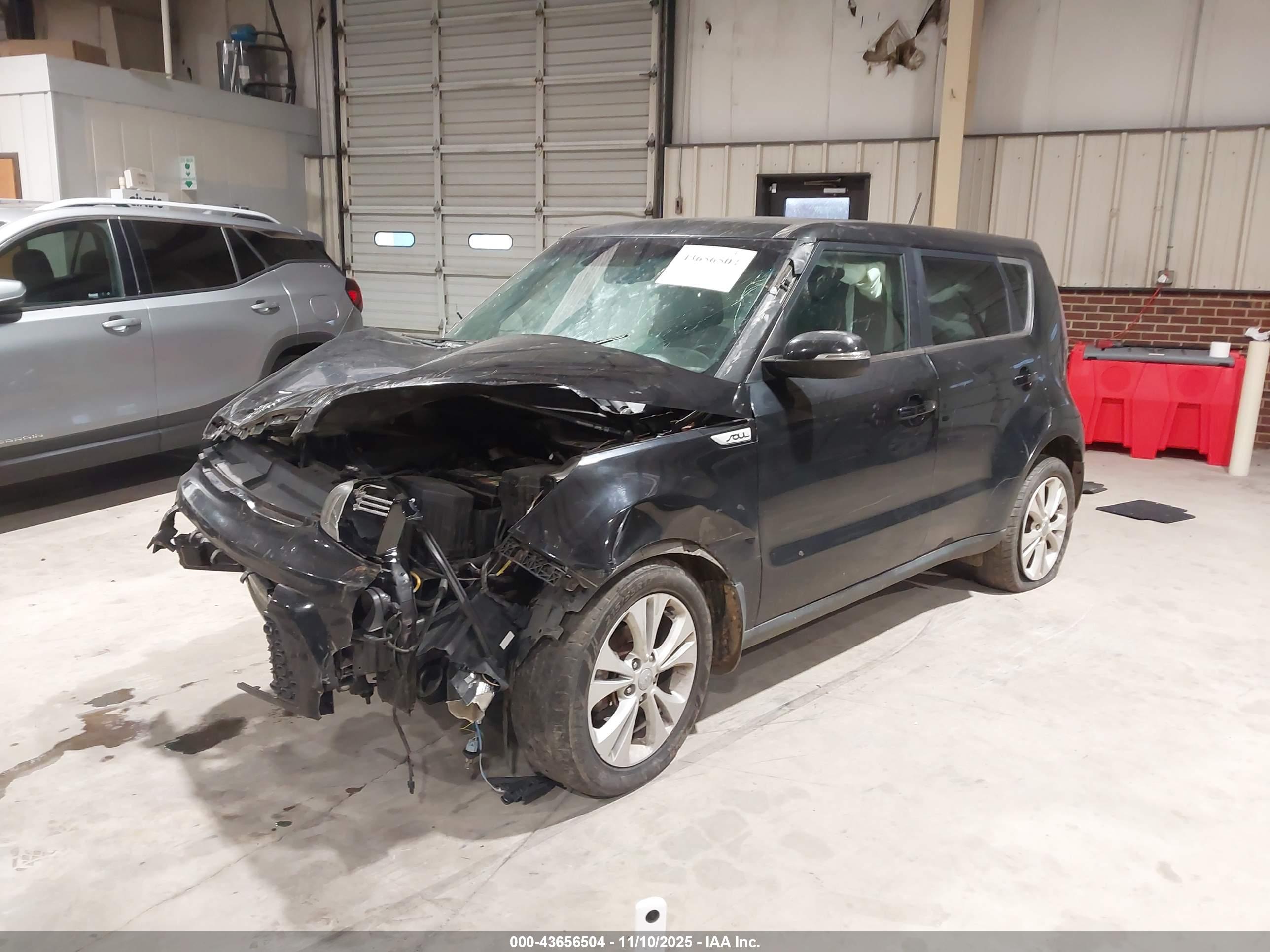 KIA SOUL image 2