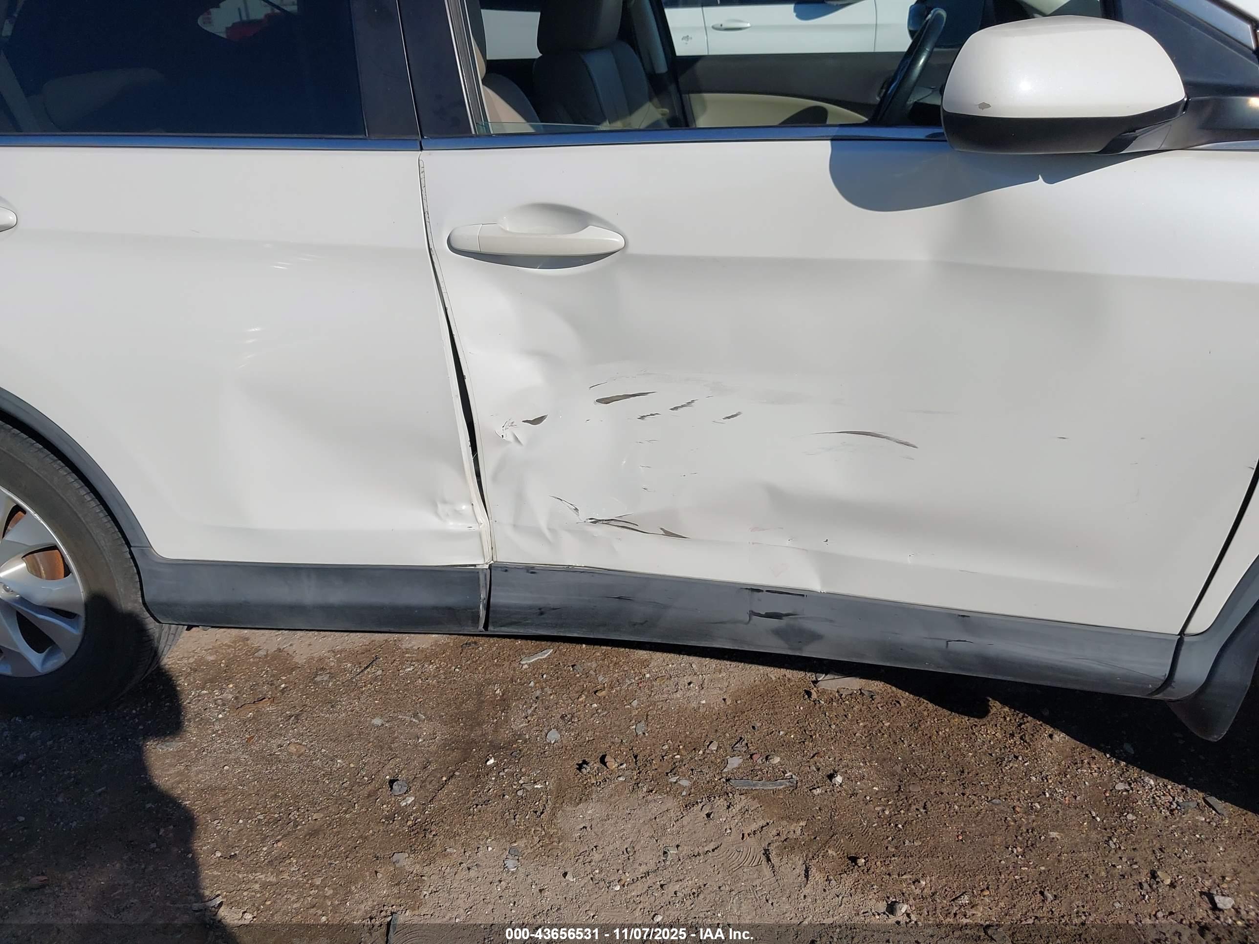 HONDA CR-V image 6