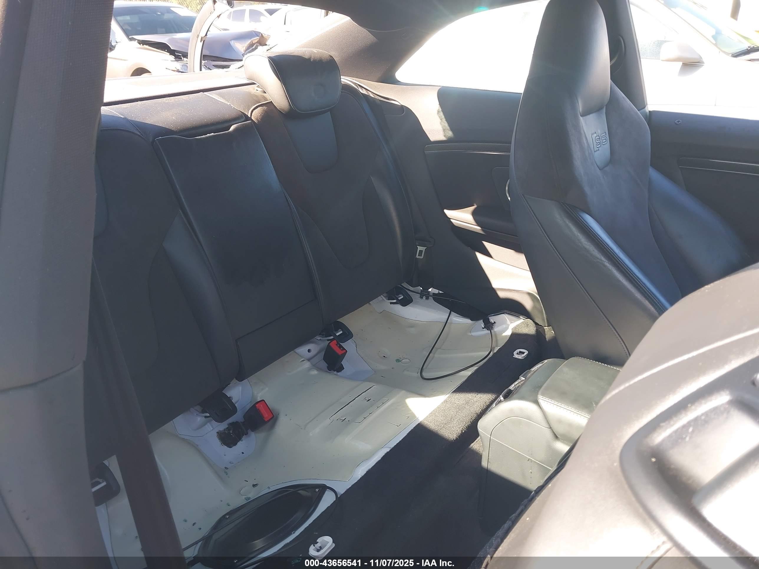 AUDI S5 image 8