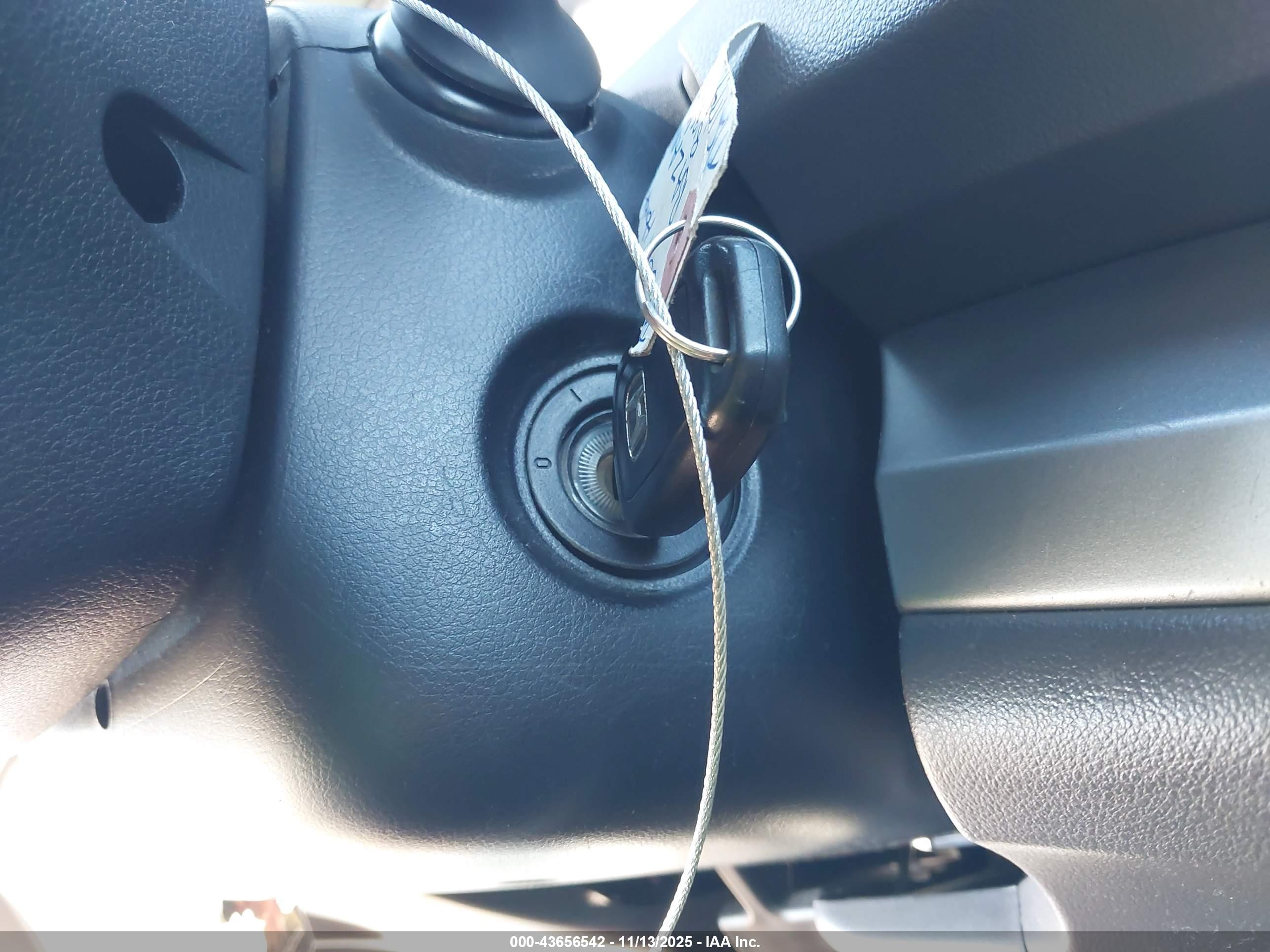 HONDA CR-V image 11