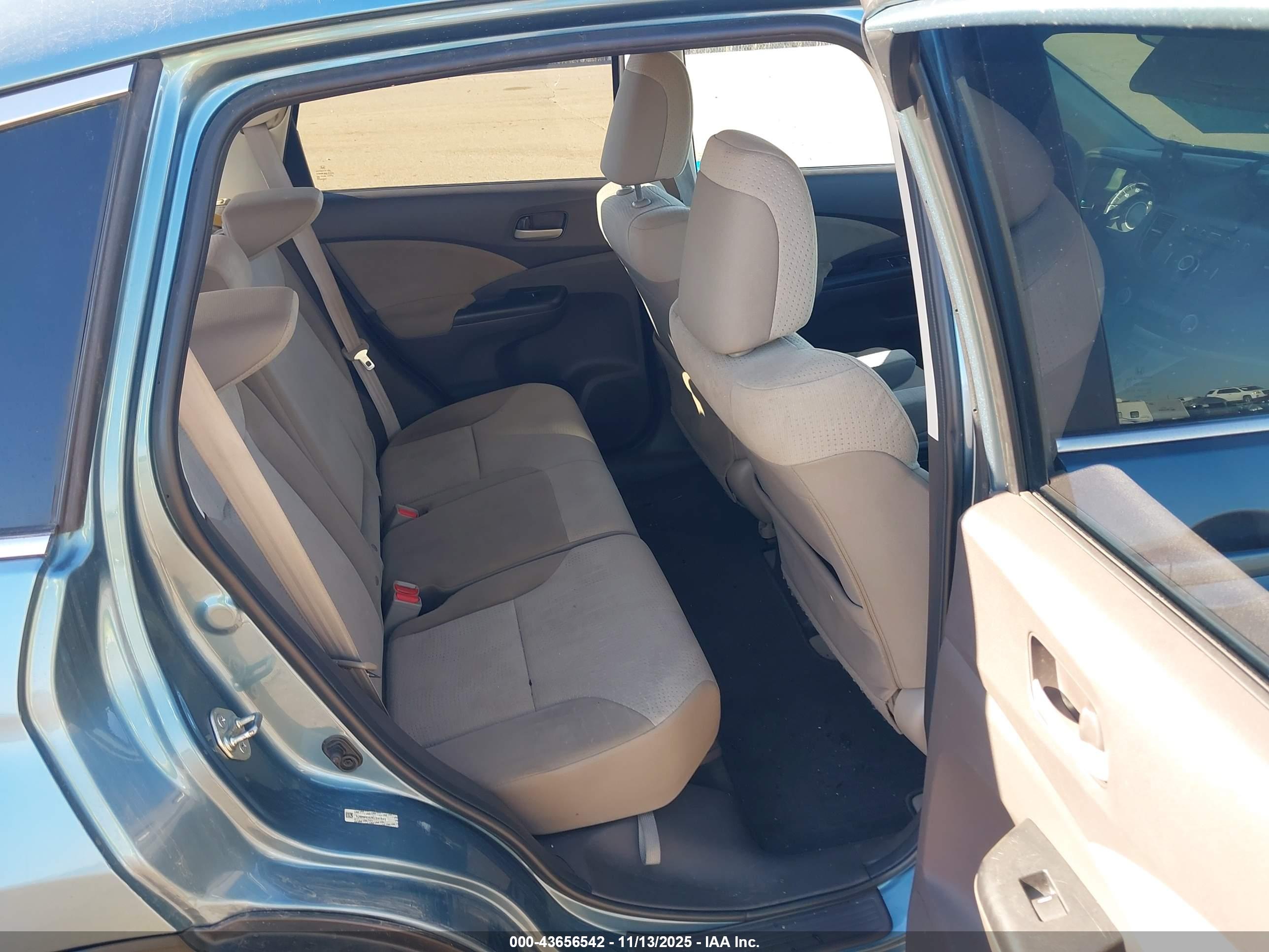 HONDA CR-V image 8