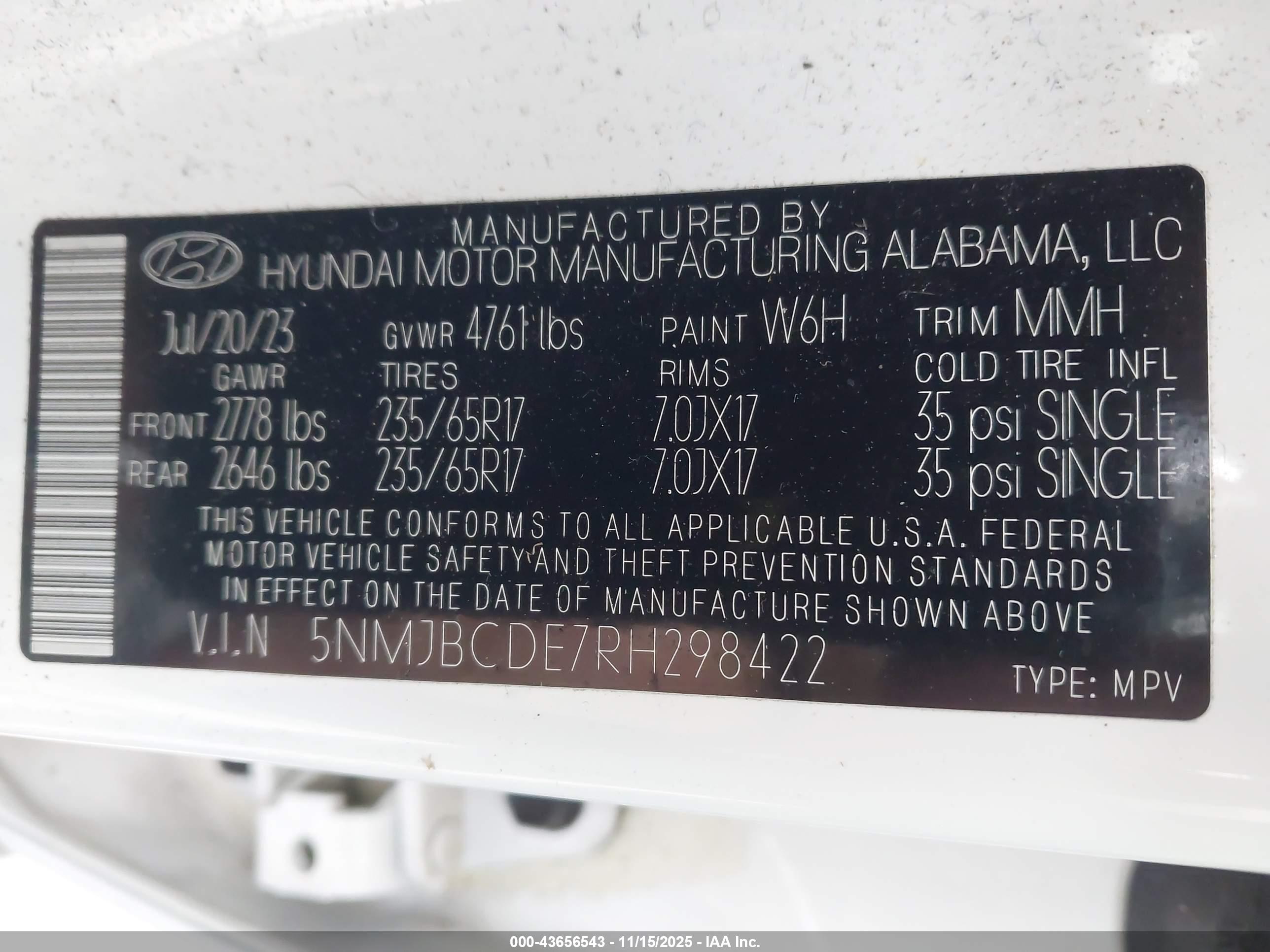 HYUNDAI TUCSON image 9