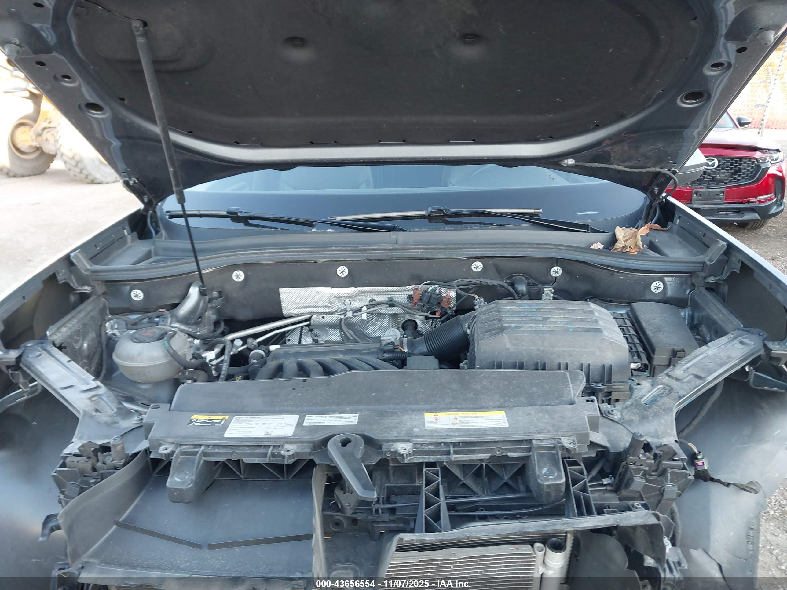 VOLKSWAGEN ATLAS image 10