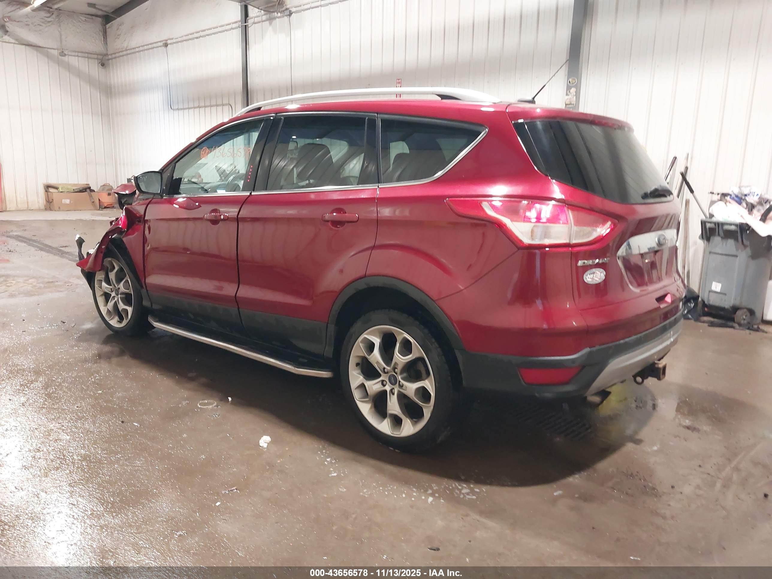 FORD ESCAPE image 3