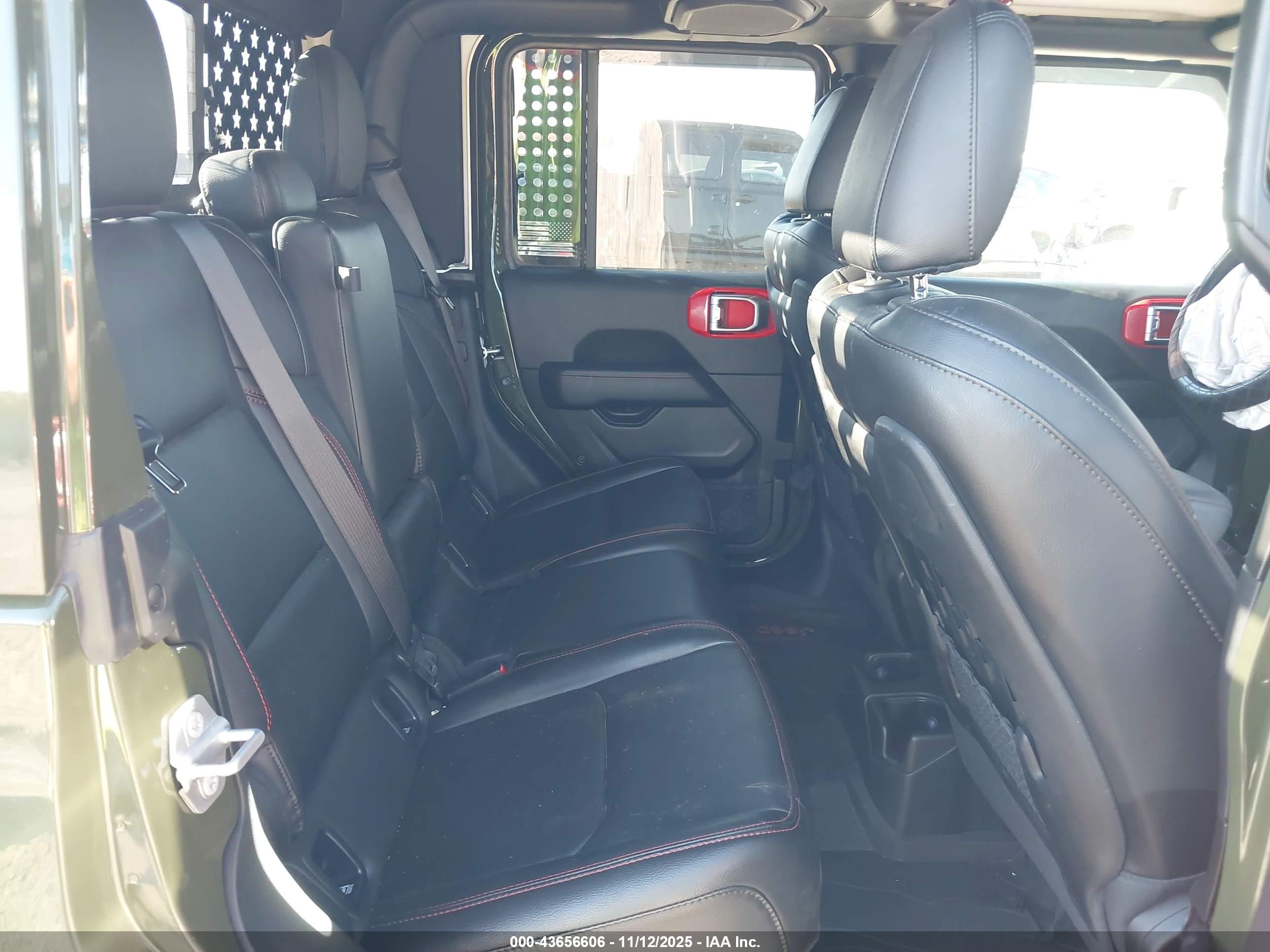 JEEP GLADIATOR image 8