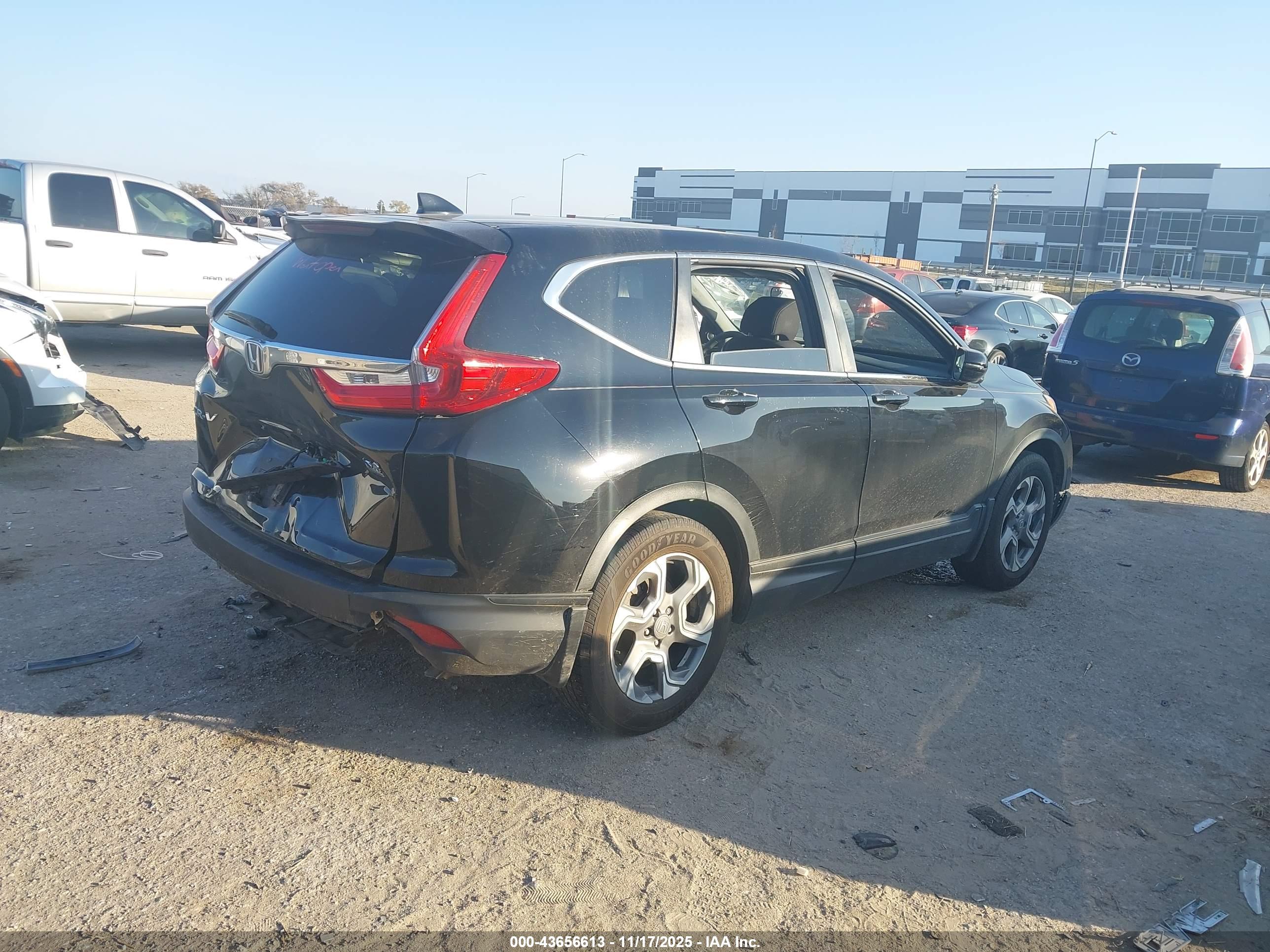 HONDA CR-V image 4