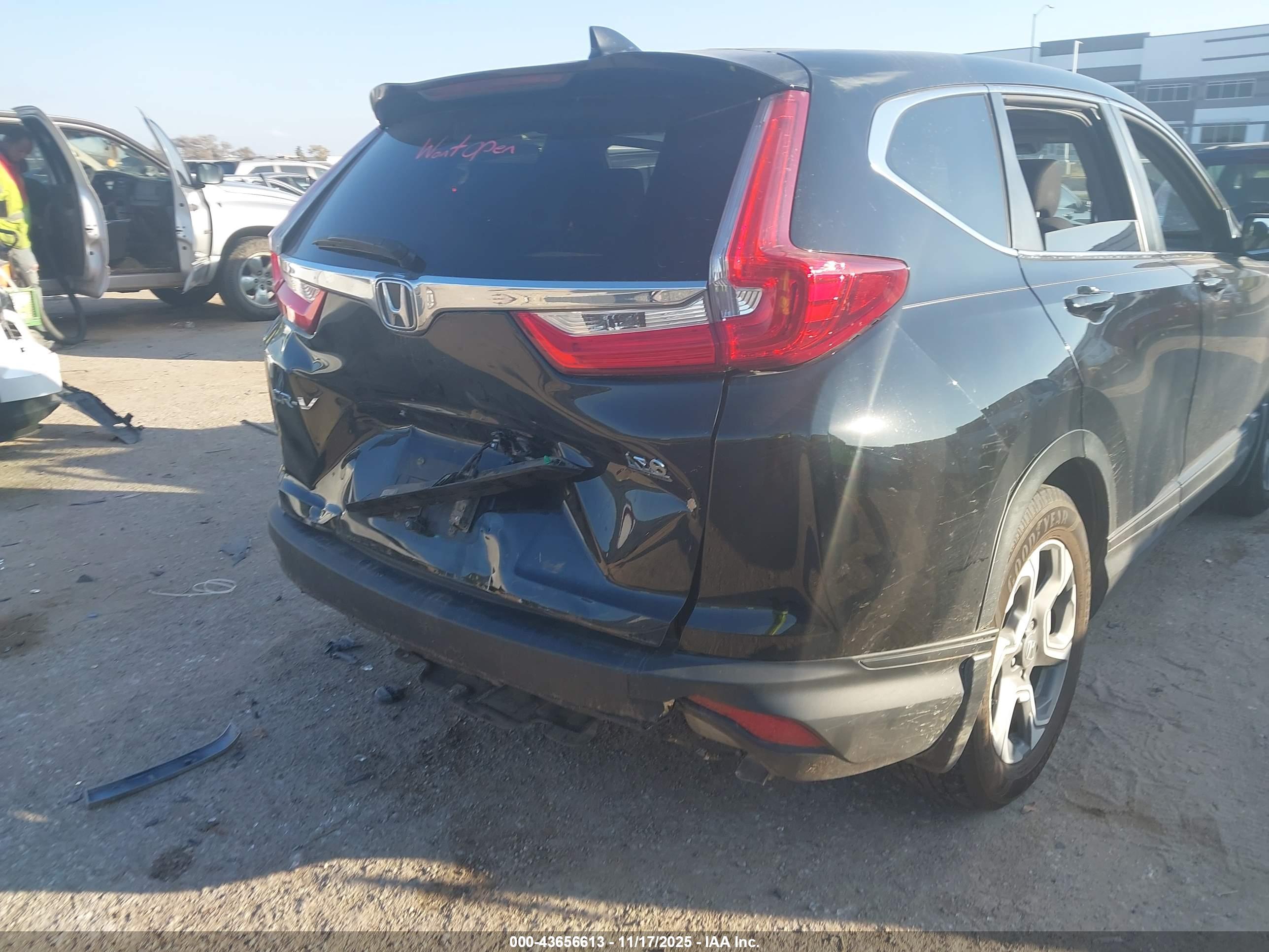 HONDA CR-V image 6