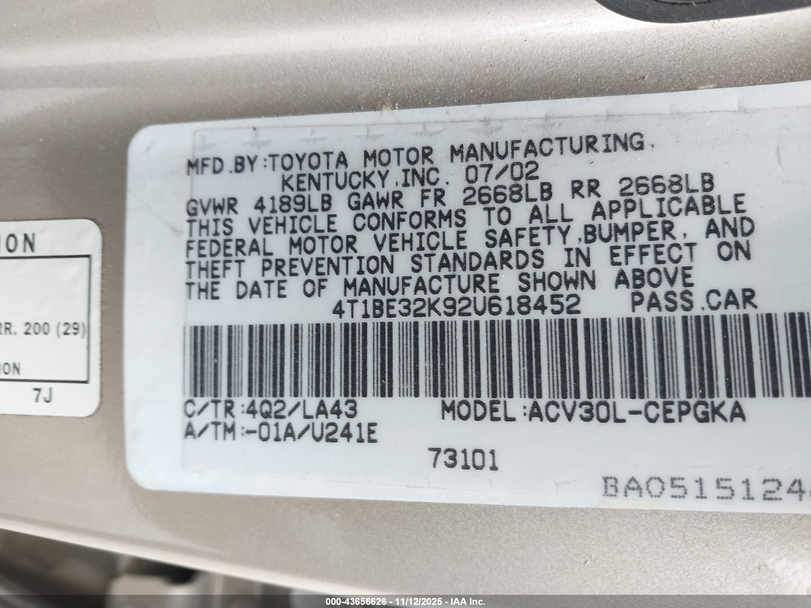TOYOTA CAMRY image 9