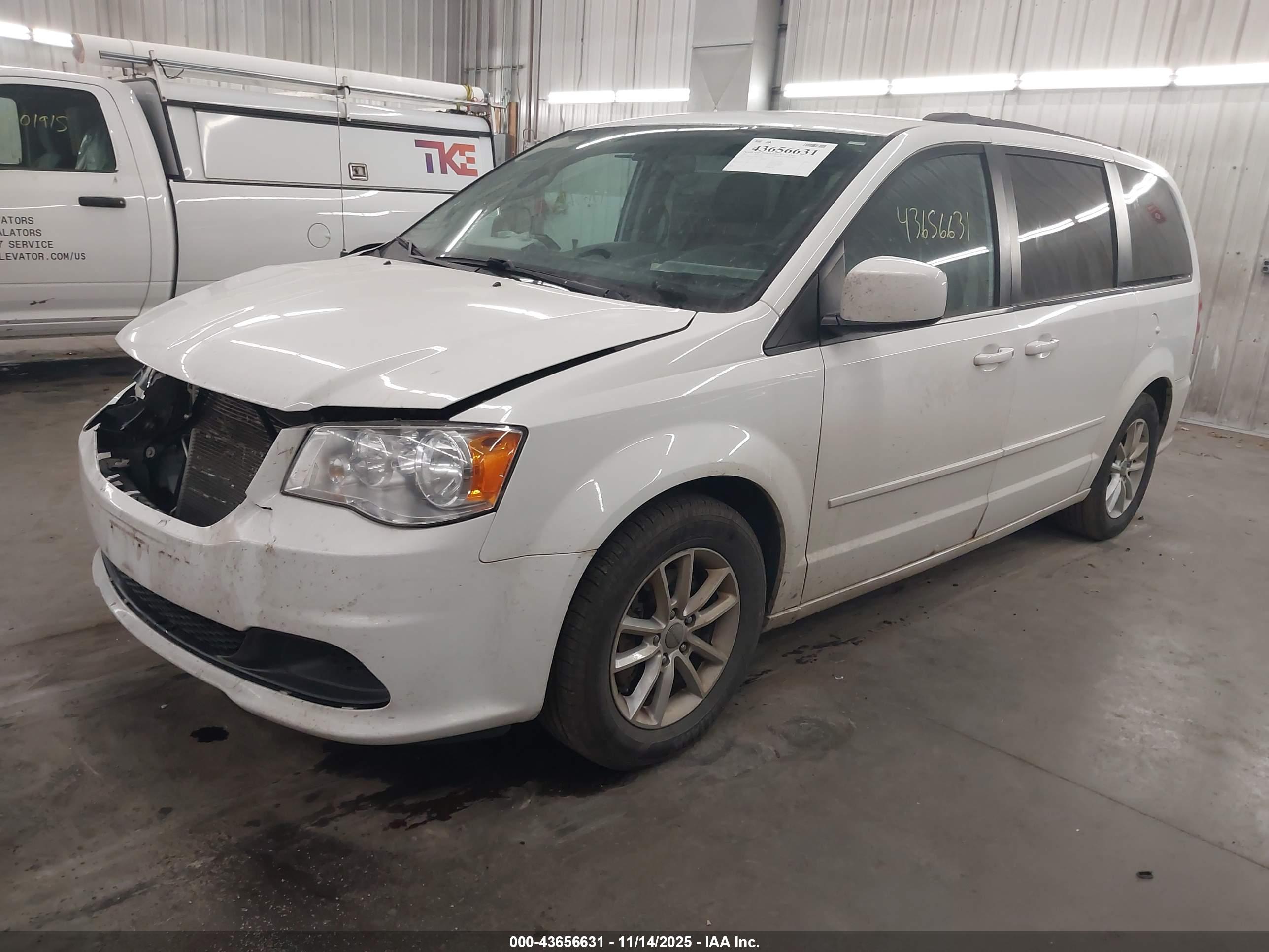 DODGE GRAND image 2