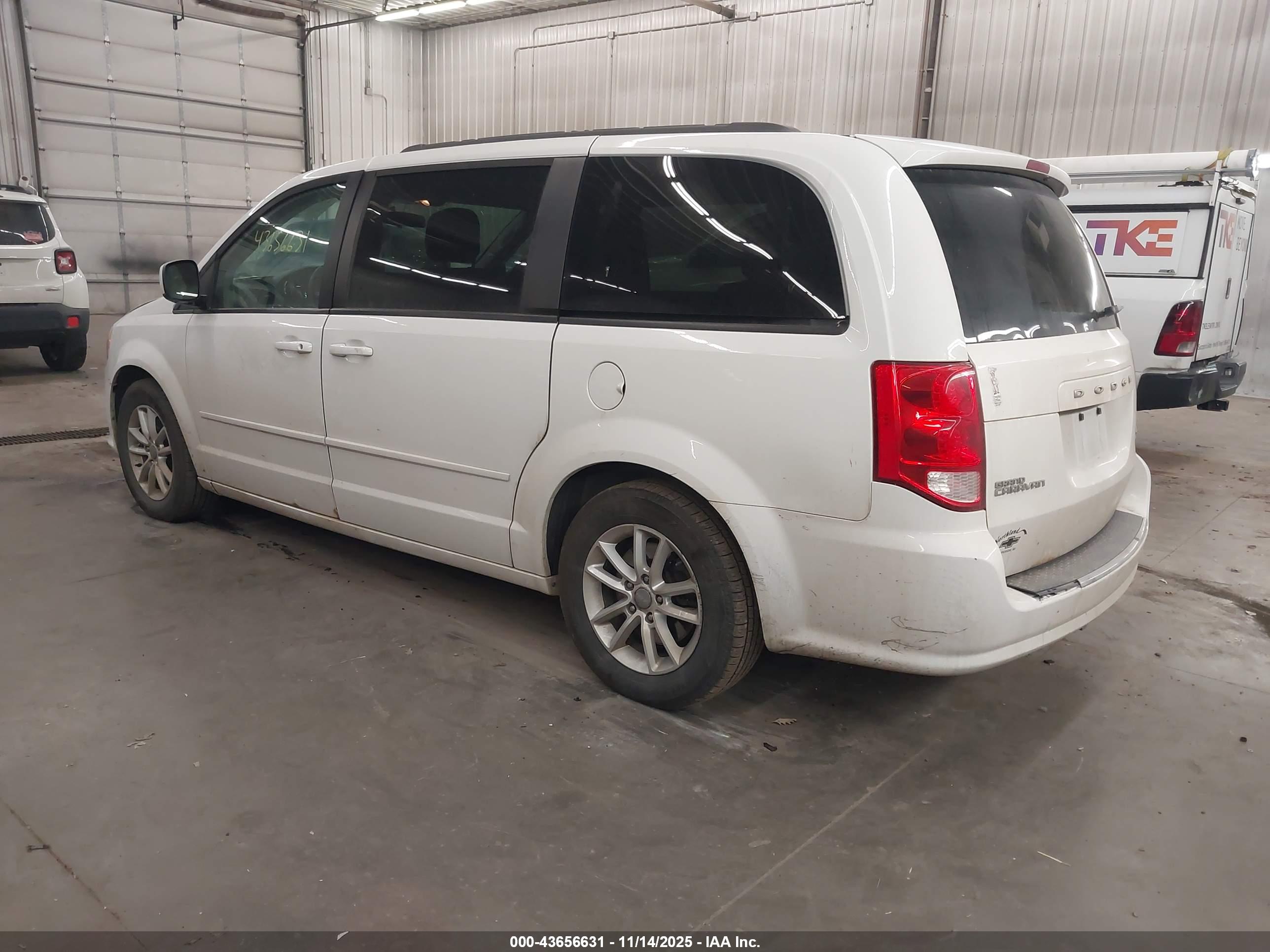 DODGE GRAND image 3