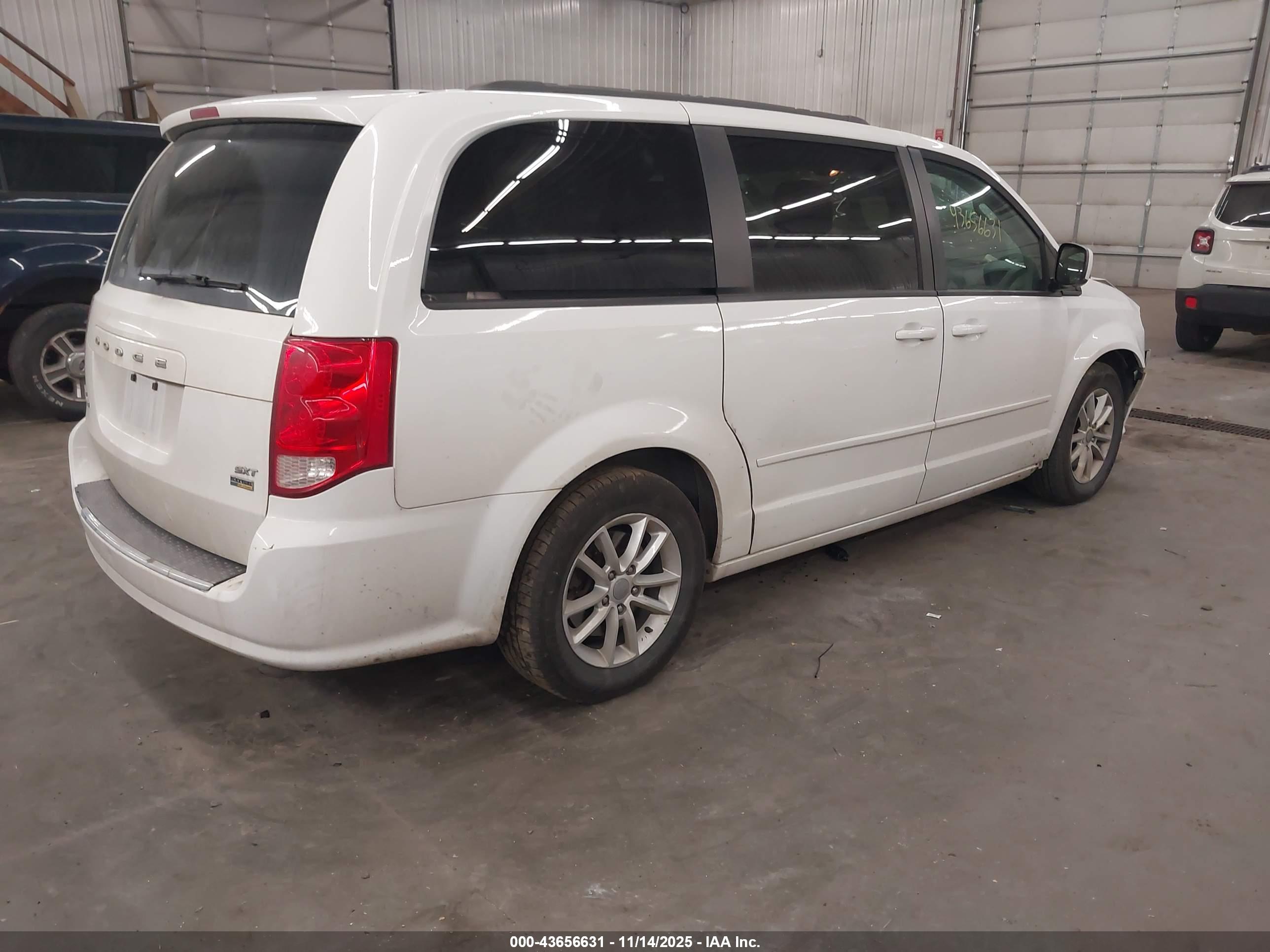 DODGE GRAND image 4