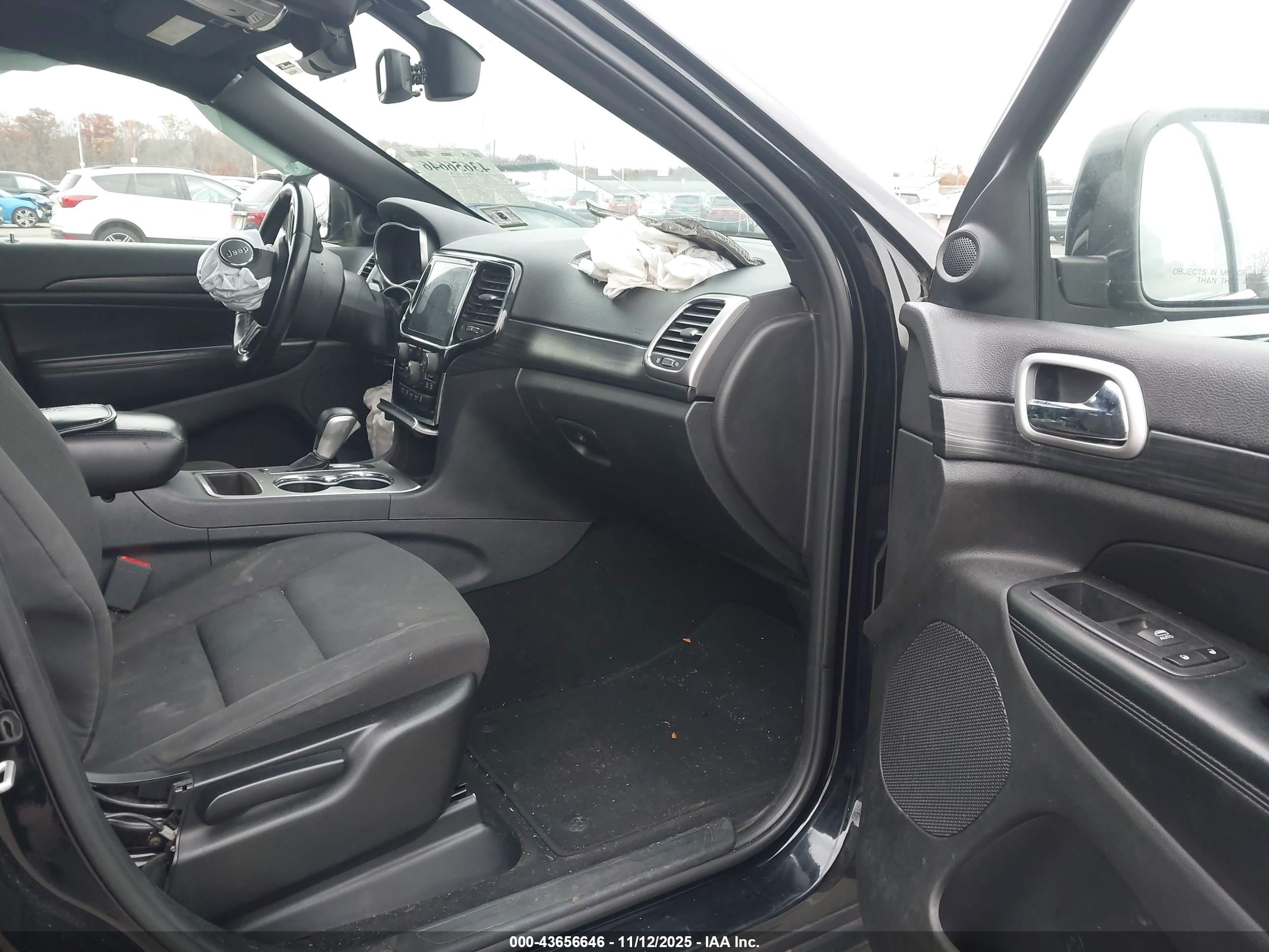 JEEP GRAND image 5