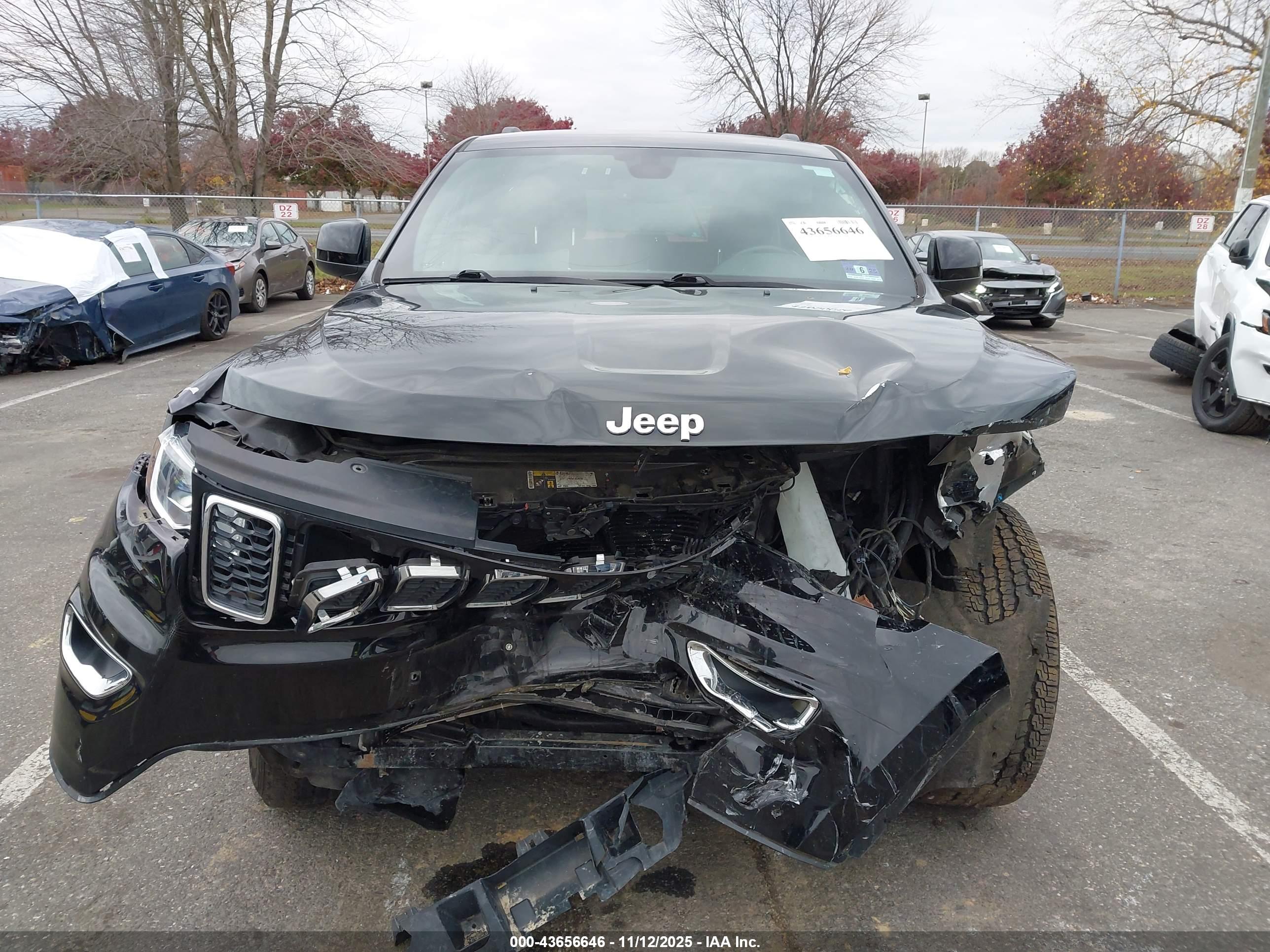 JEEP GRAND image 6