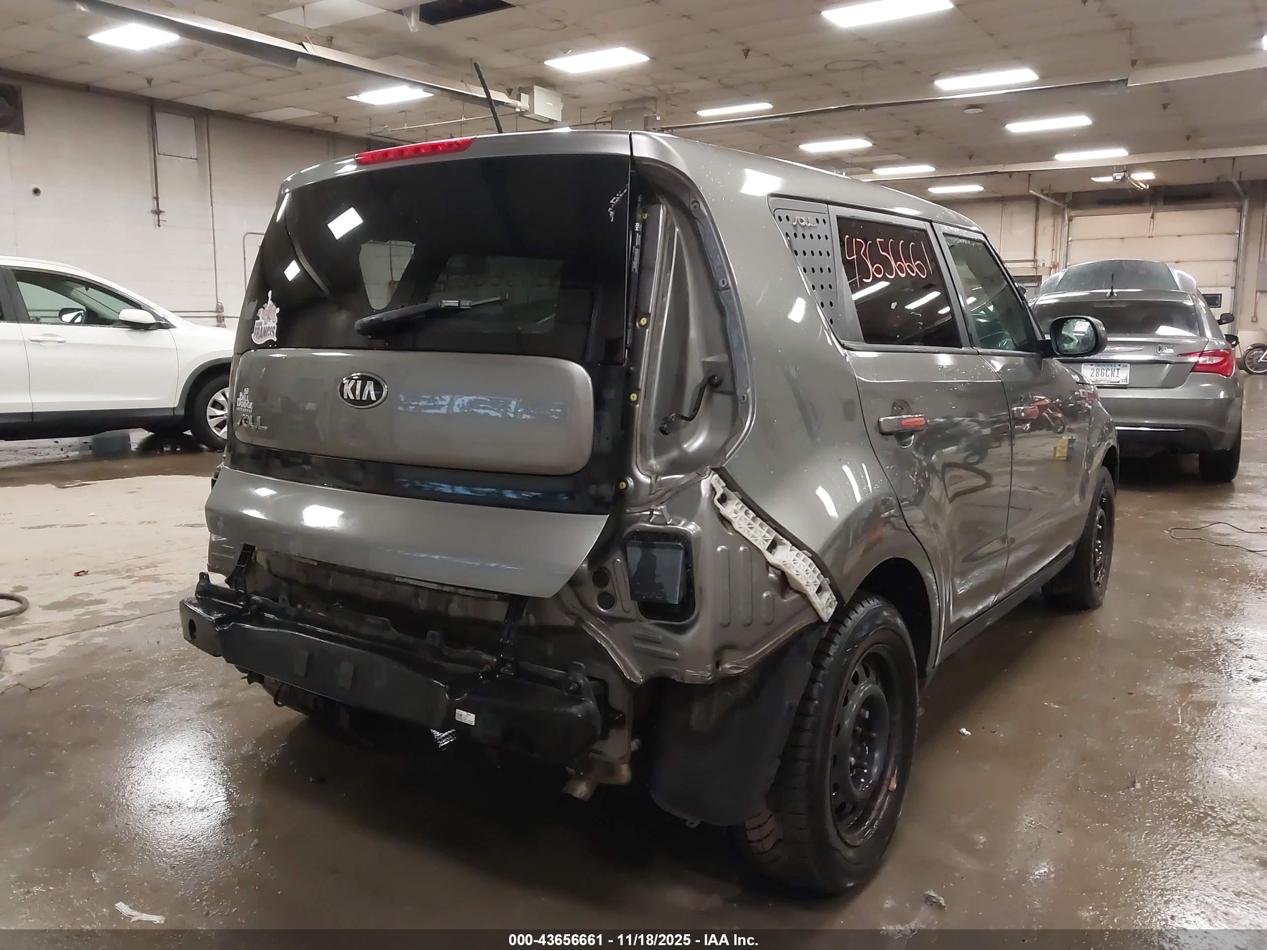 KIA SOUL image 6