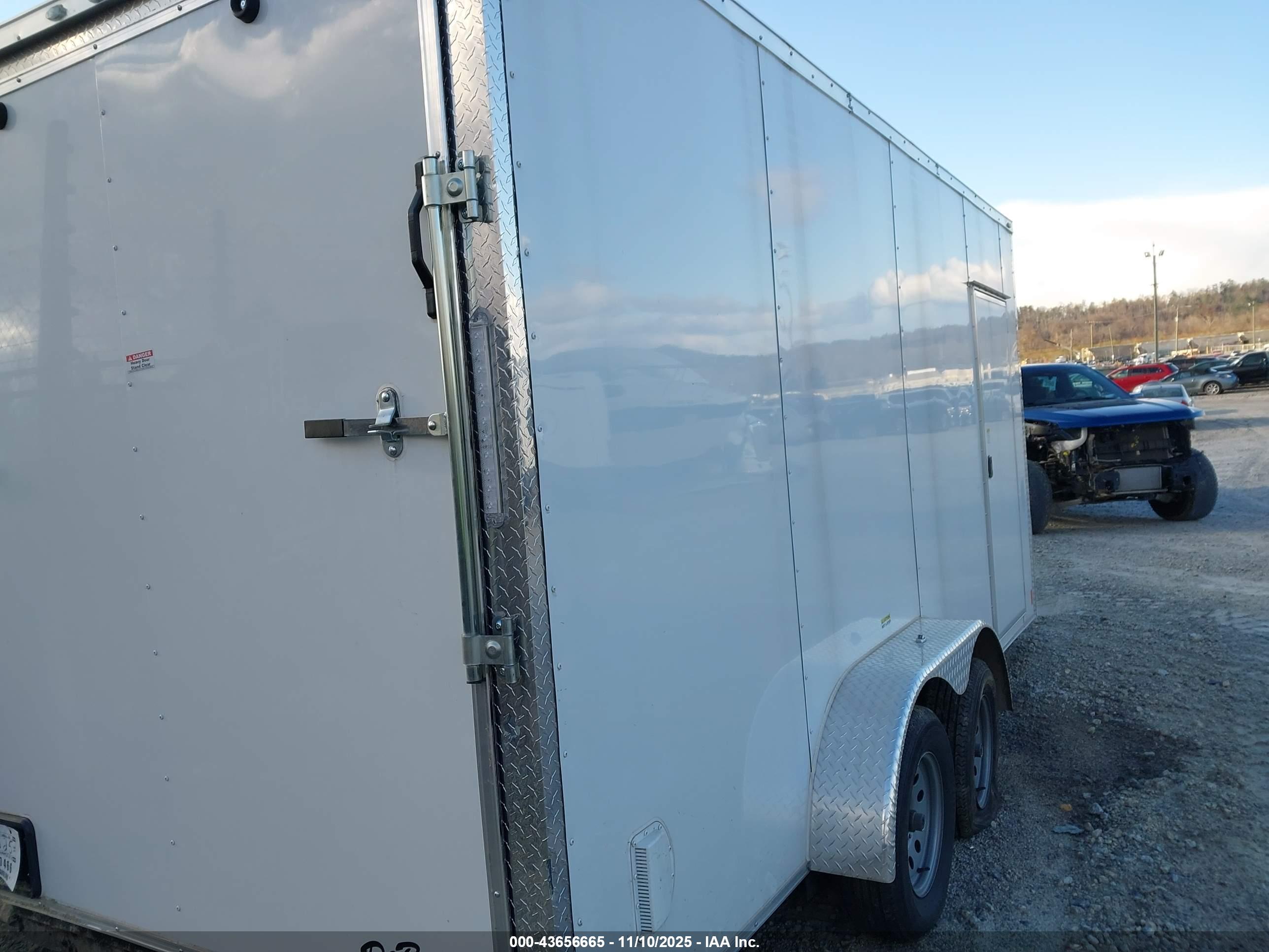 SEED CARGO image 4