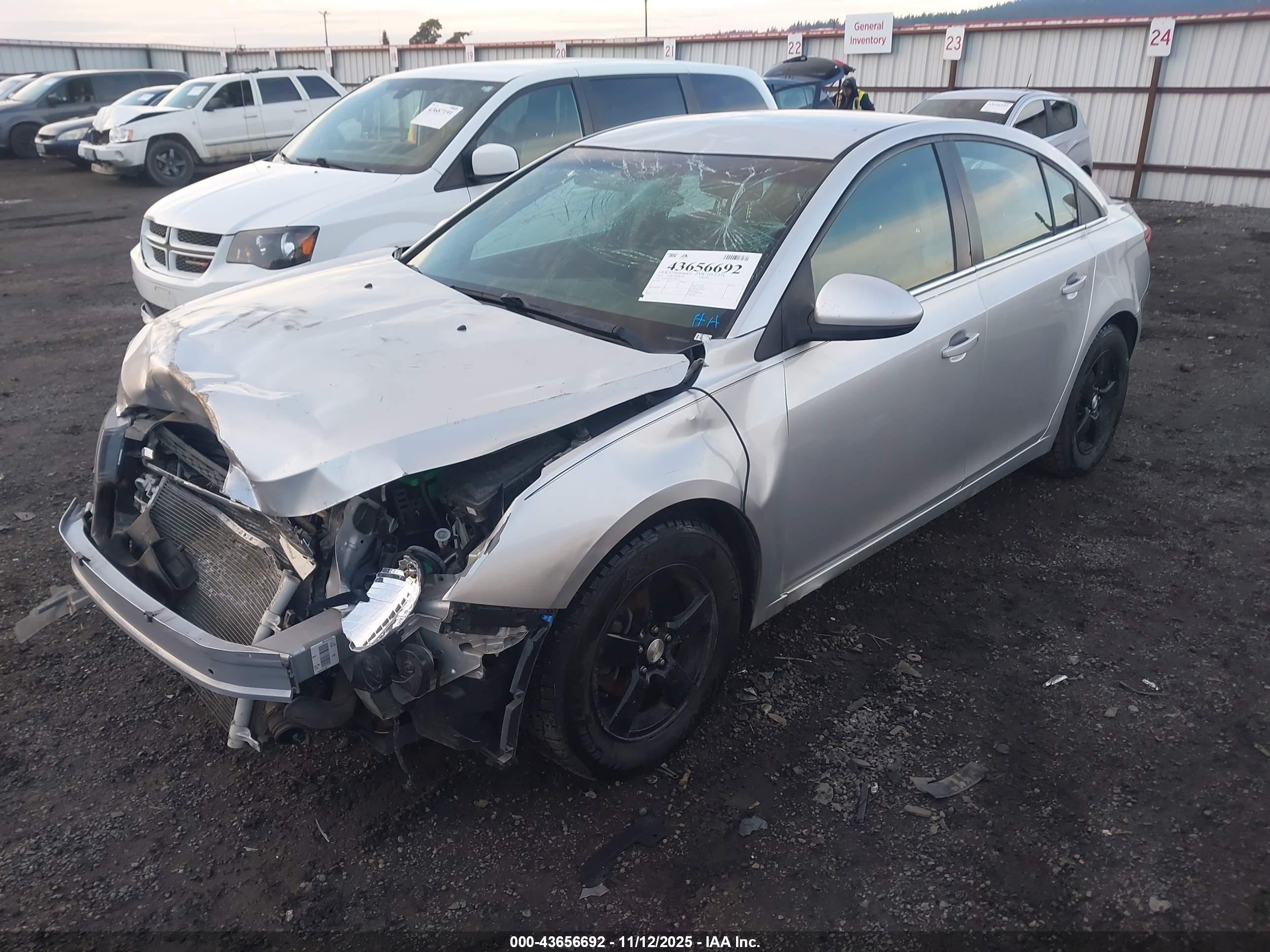 CHEVROLET CRUZE image 2