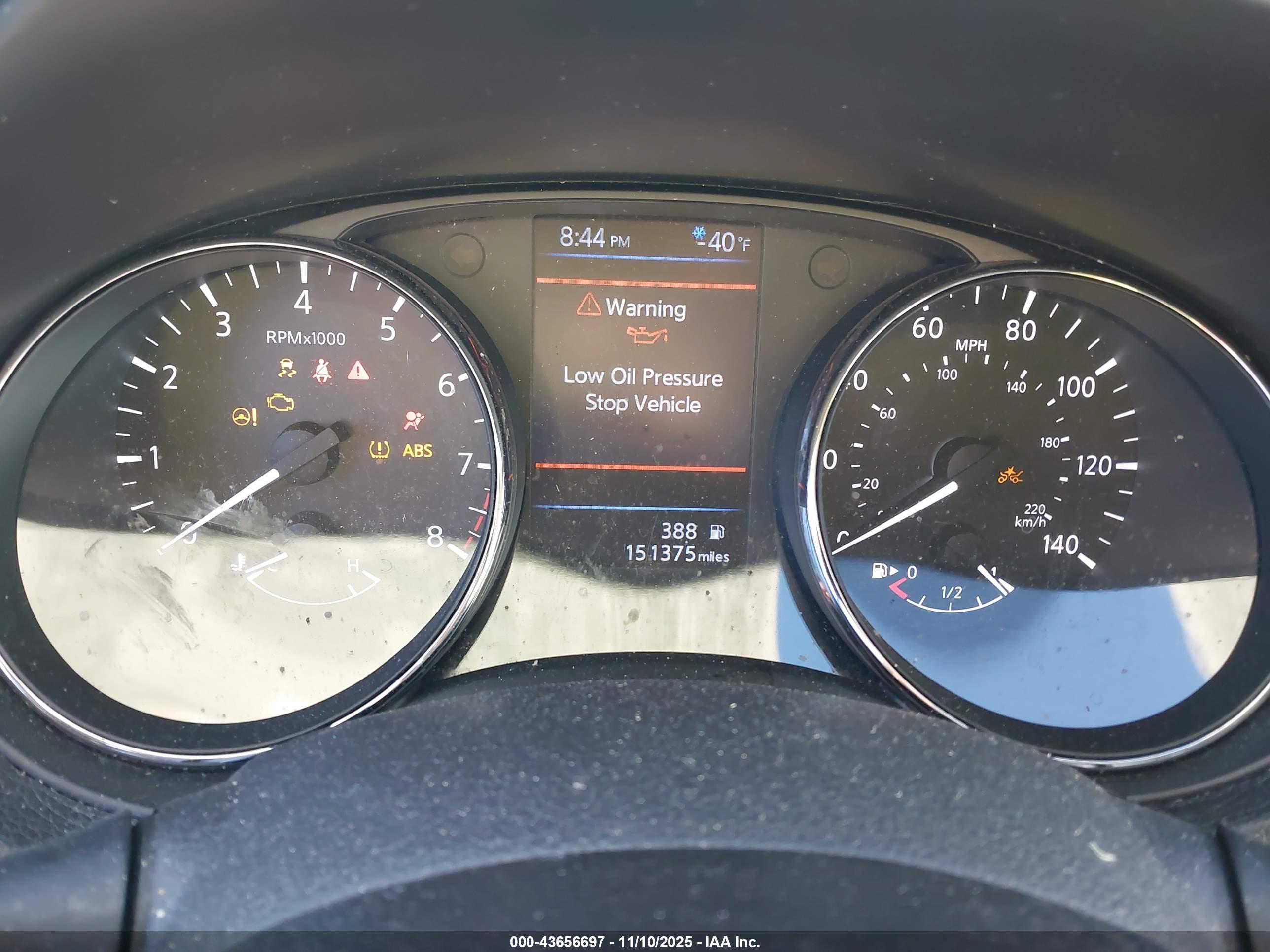 NISSAN ROGUE image 7