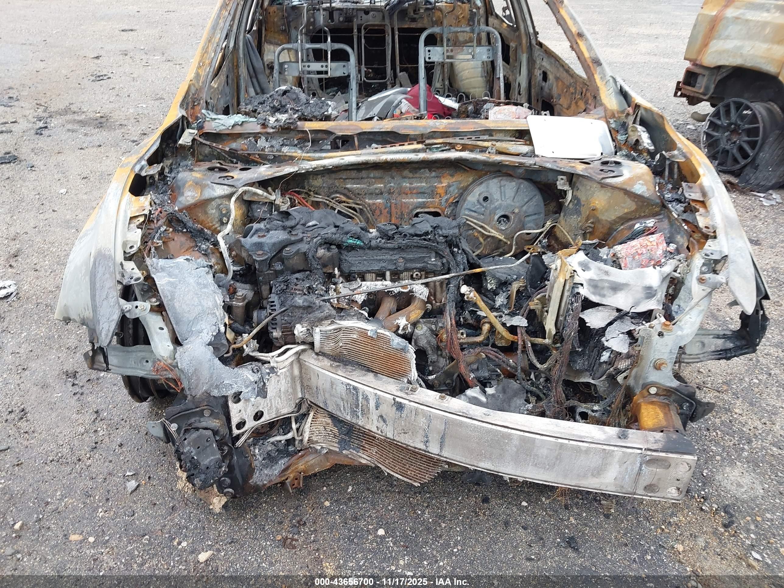 NISSAN ALTIMA image 6