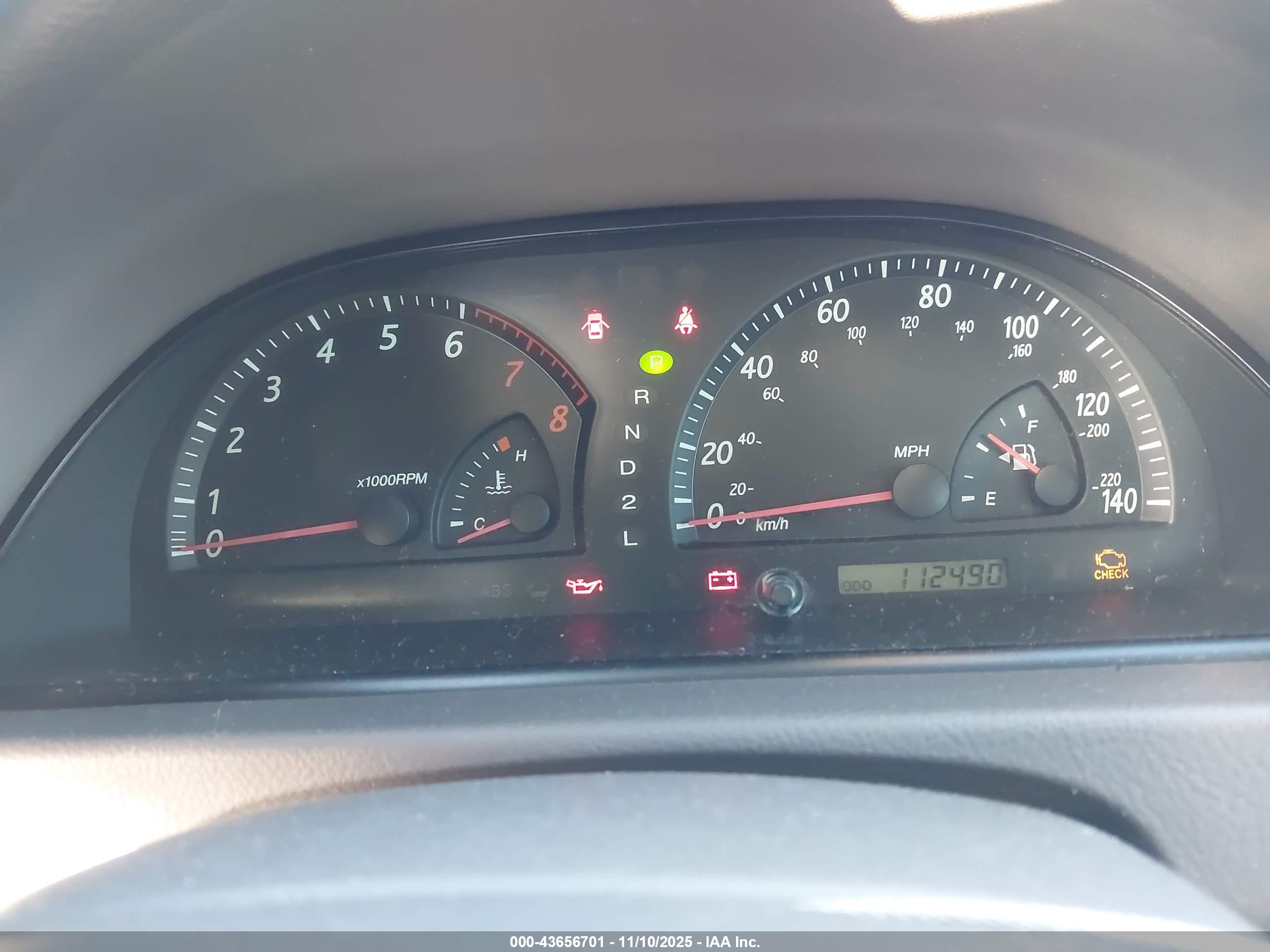 TOYOTA CAMRY image 7