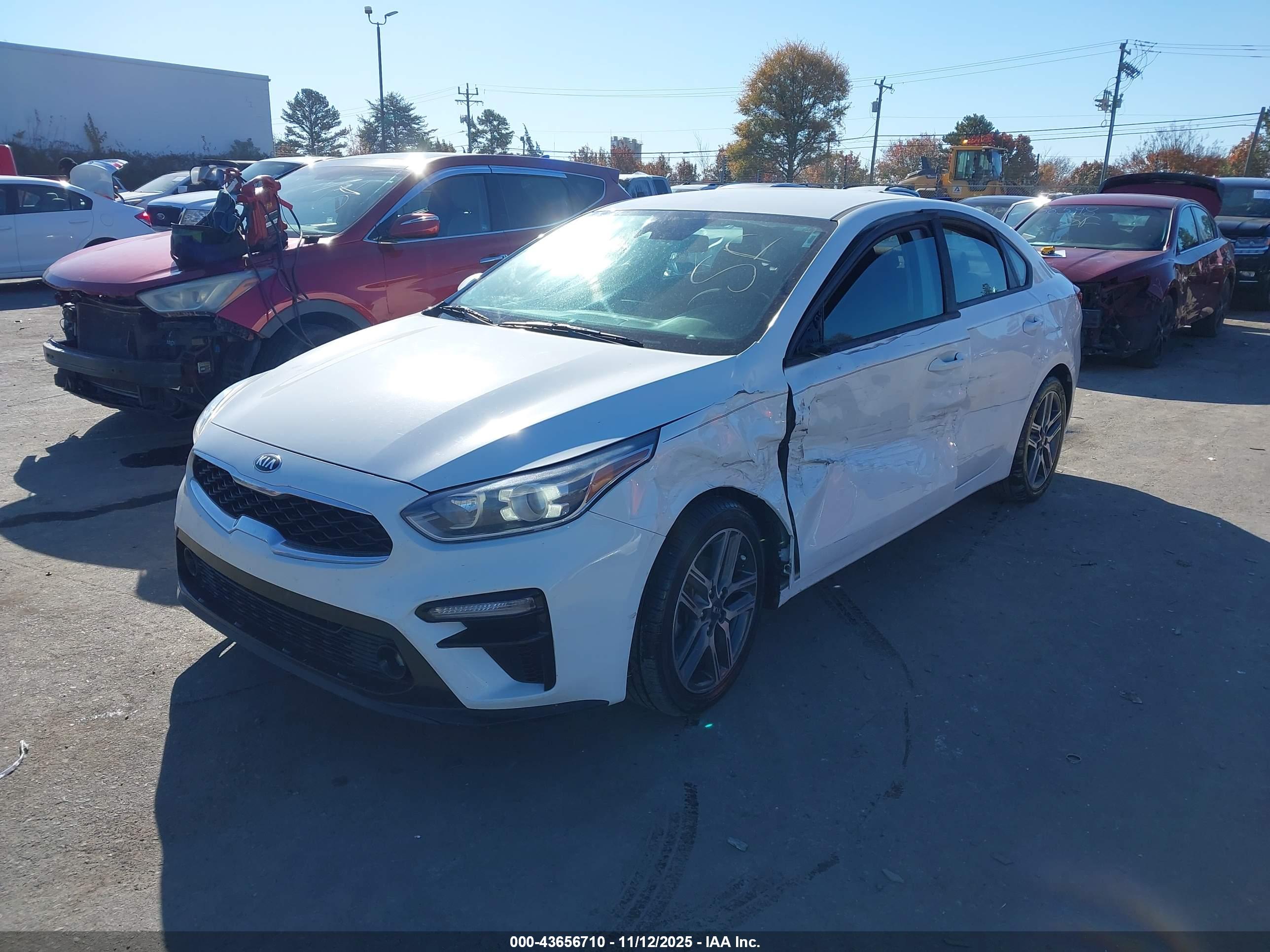 KIA FORTE image 2