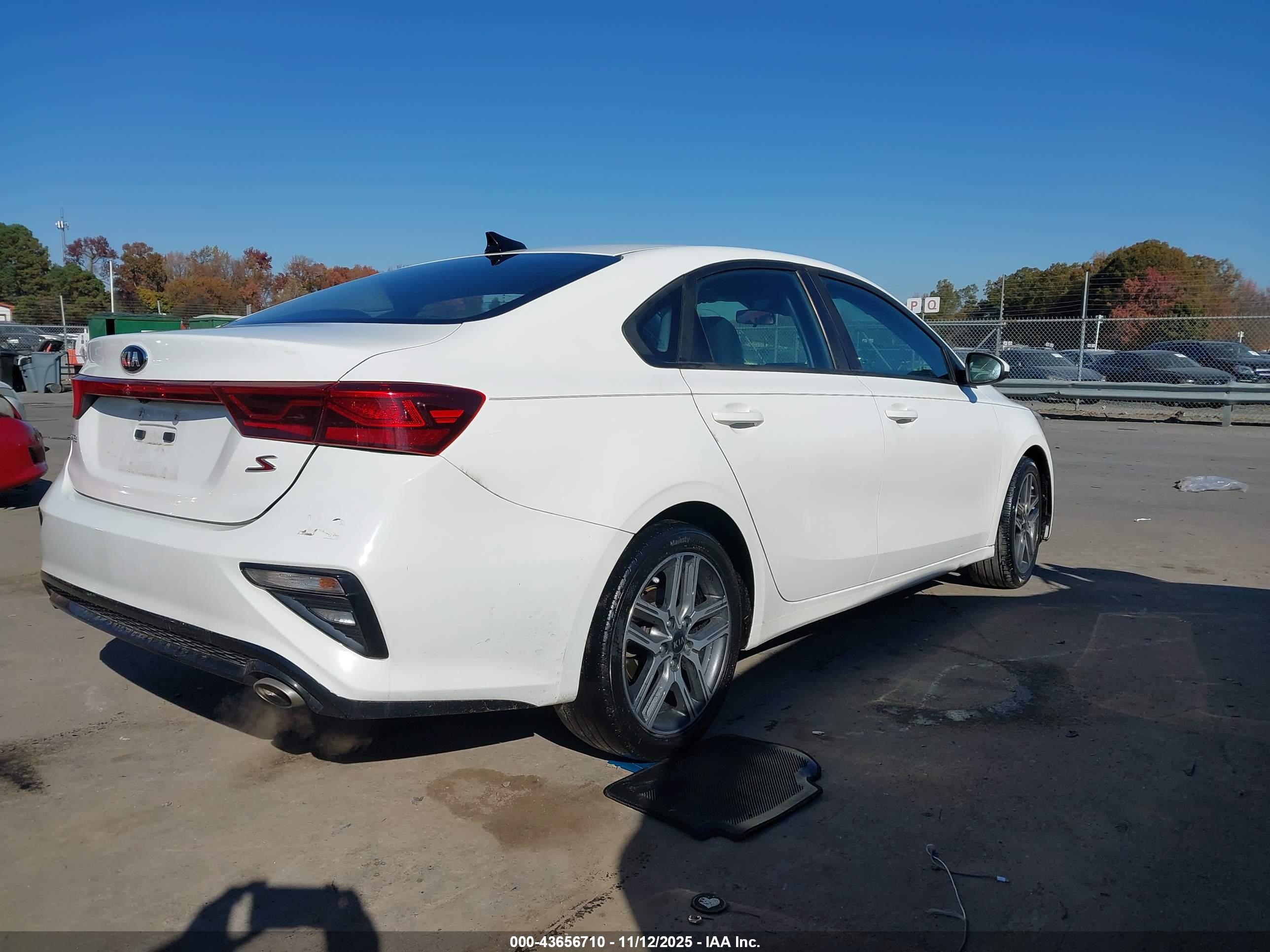 KIA FORTE image 4