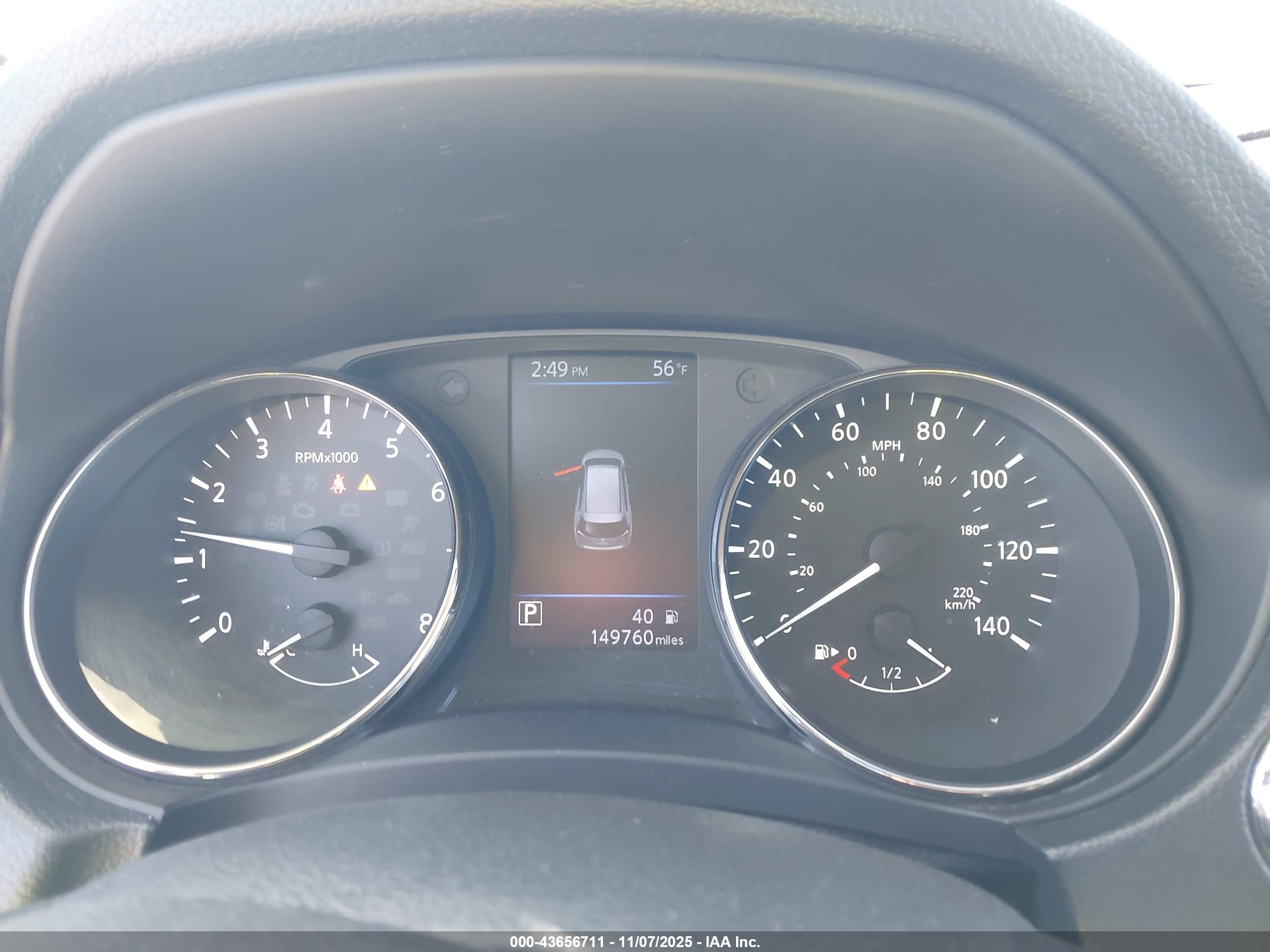 NISSAN ROGUE image 7