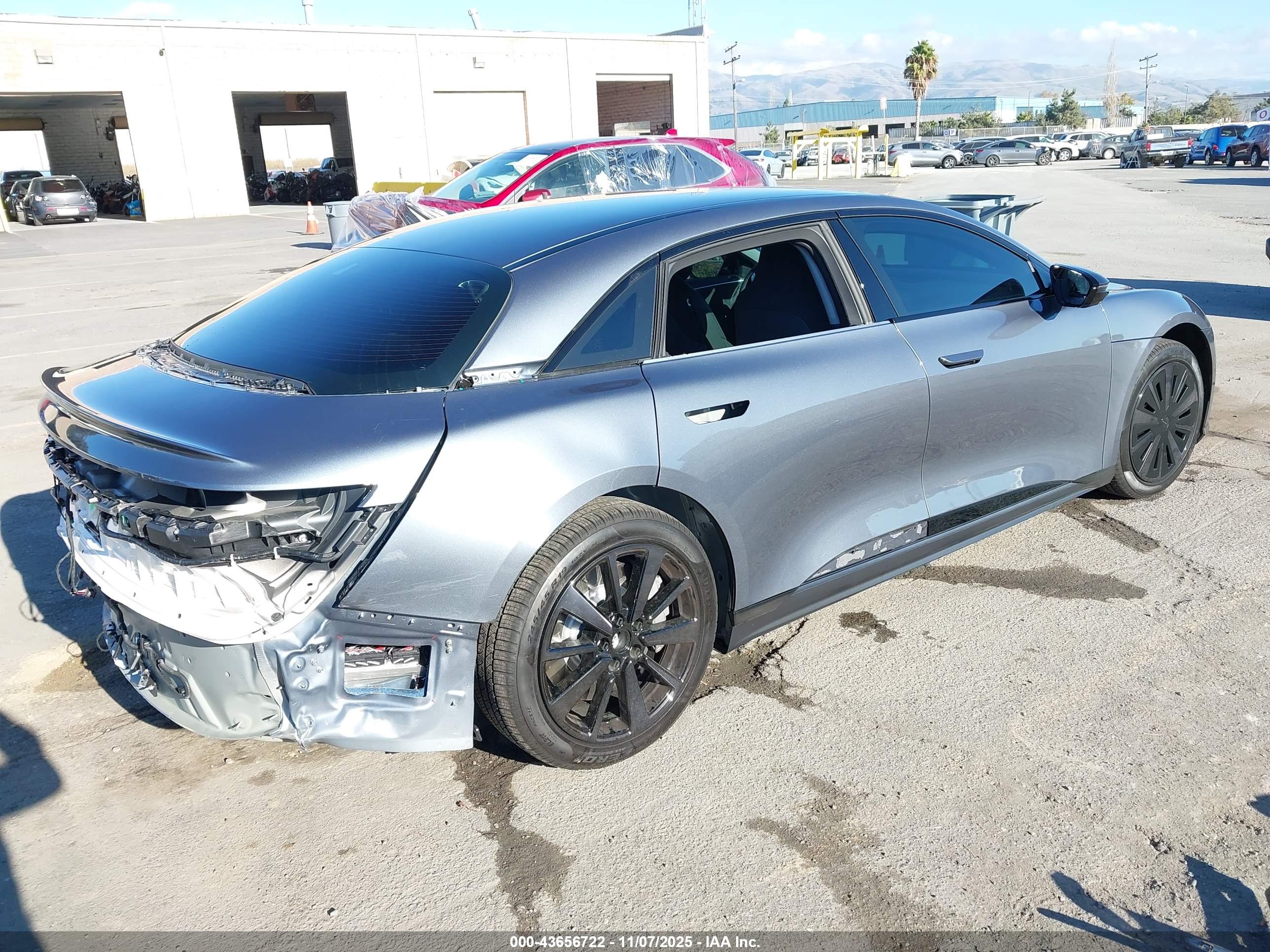 LUCID AIR image 4