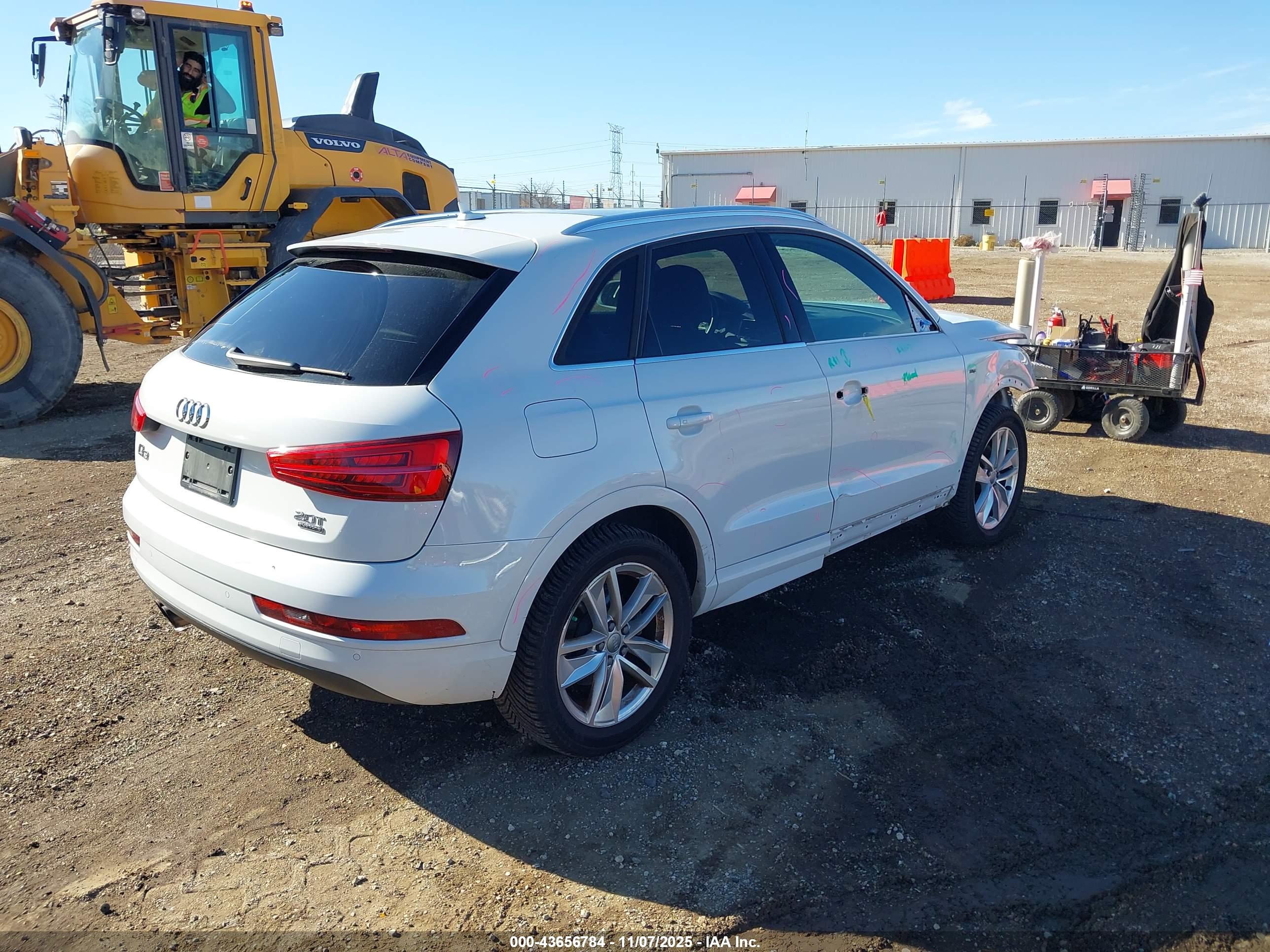 AUDI Q3 image 4