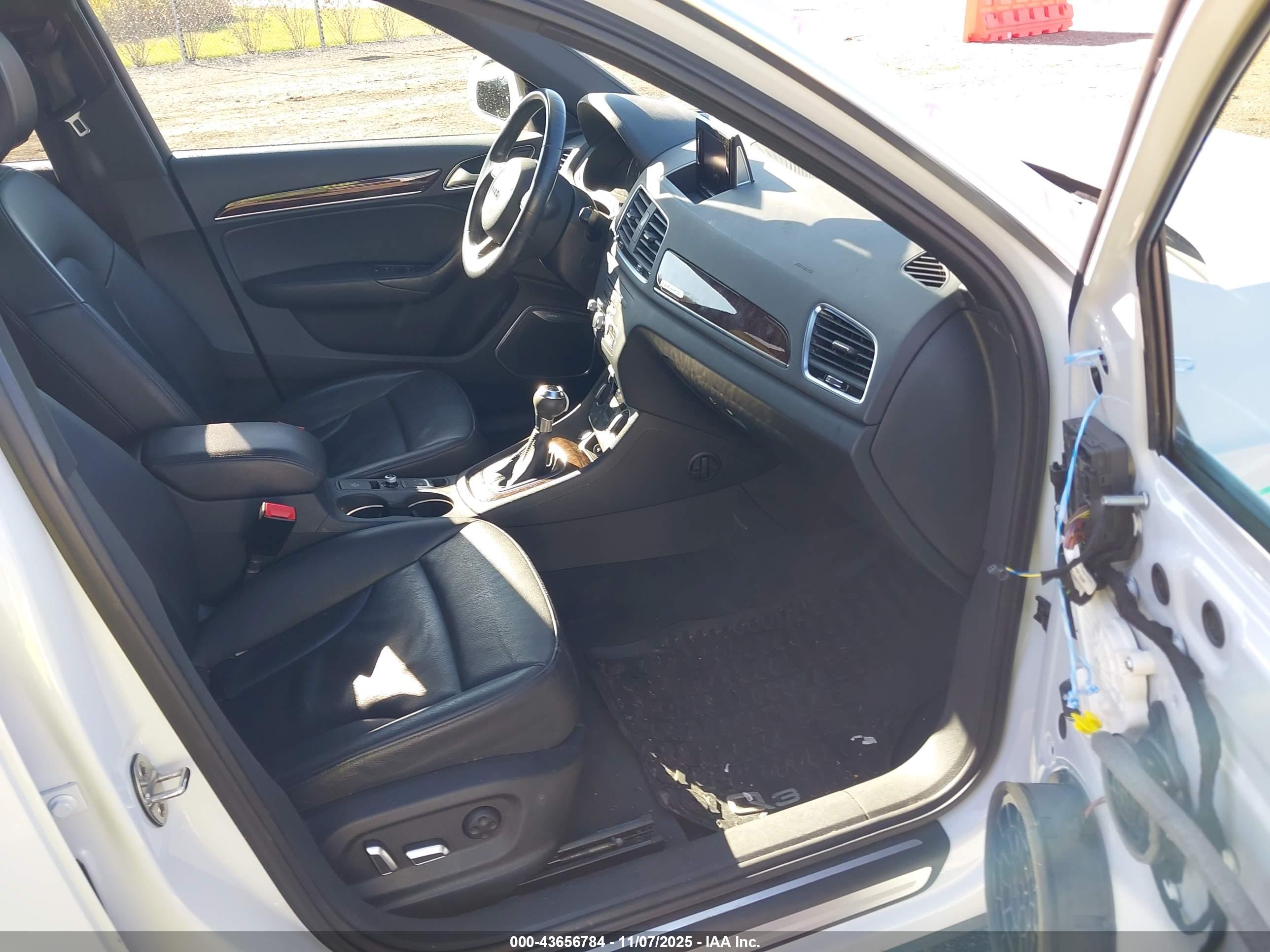 AUDI Q3 image 5