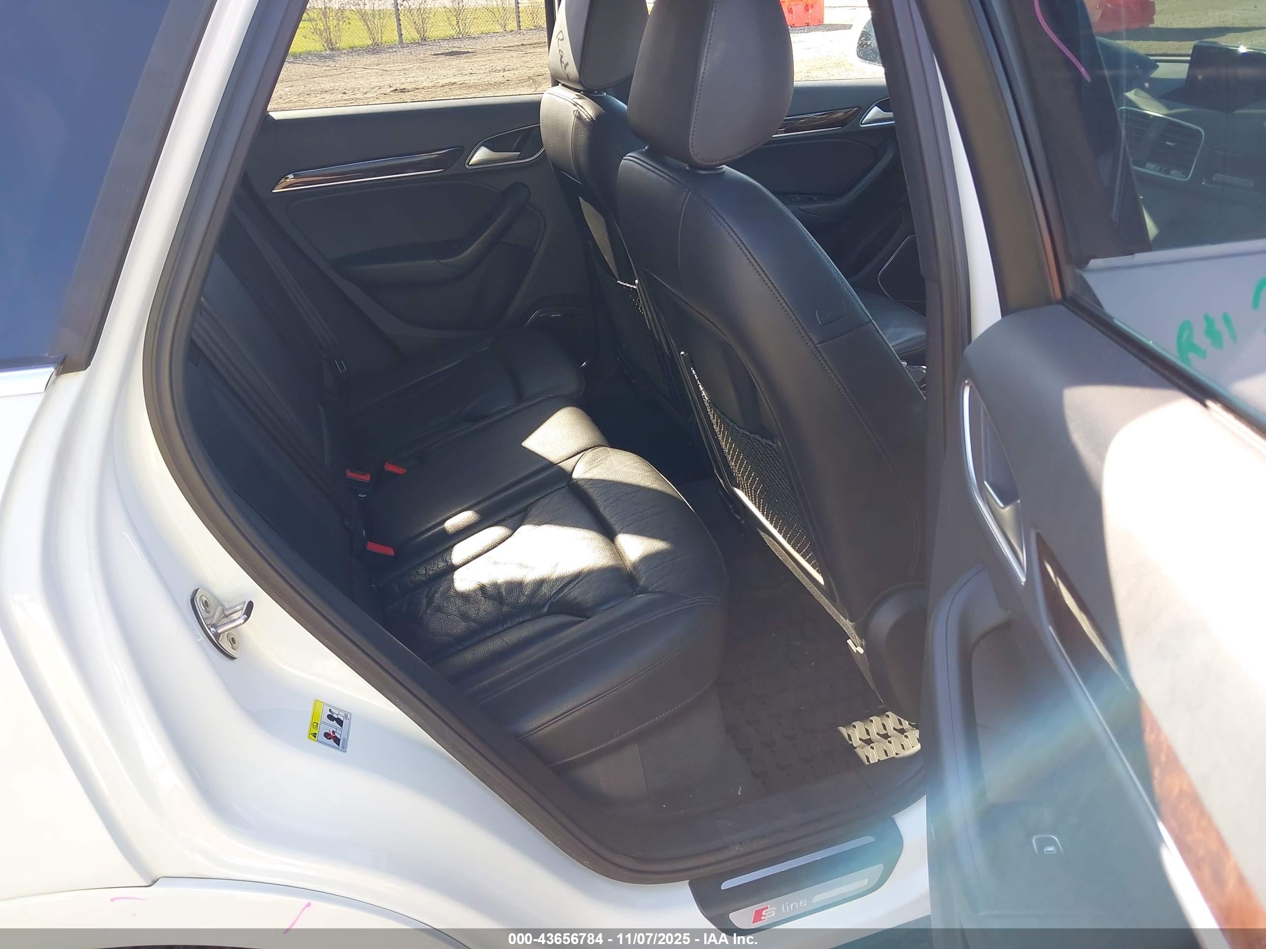AUDI Q3 image 8
