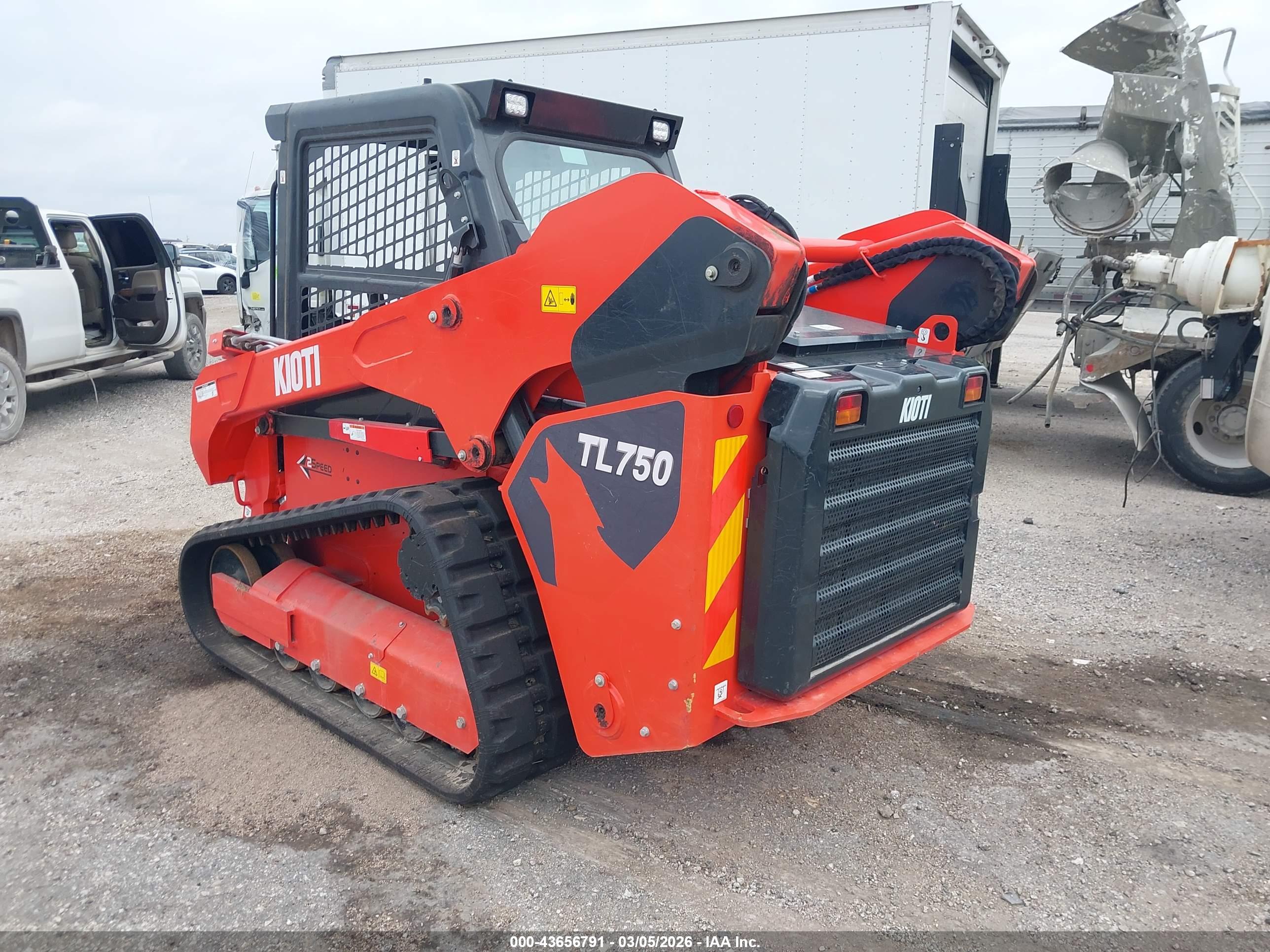 KIOTI TL750 image 3