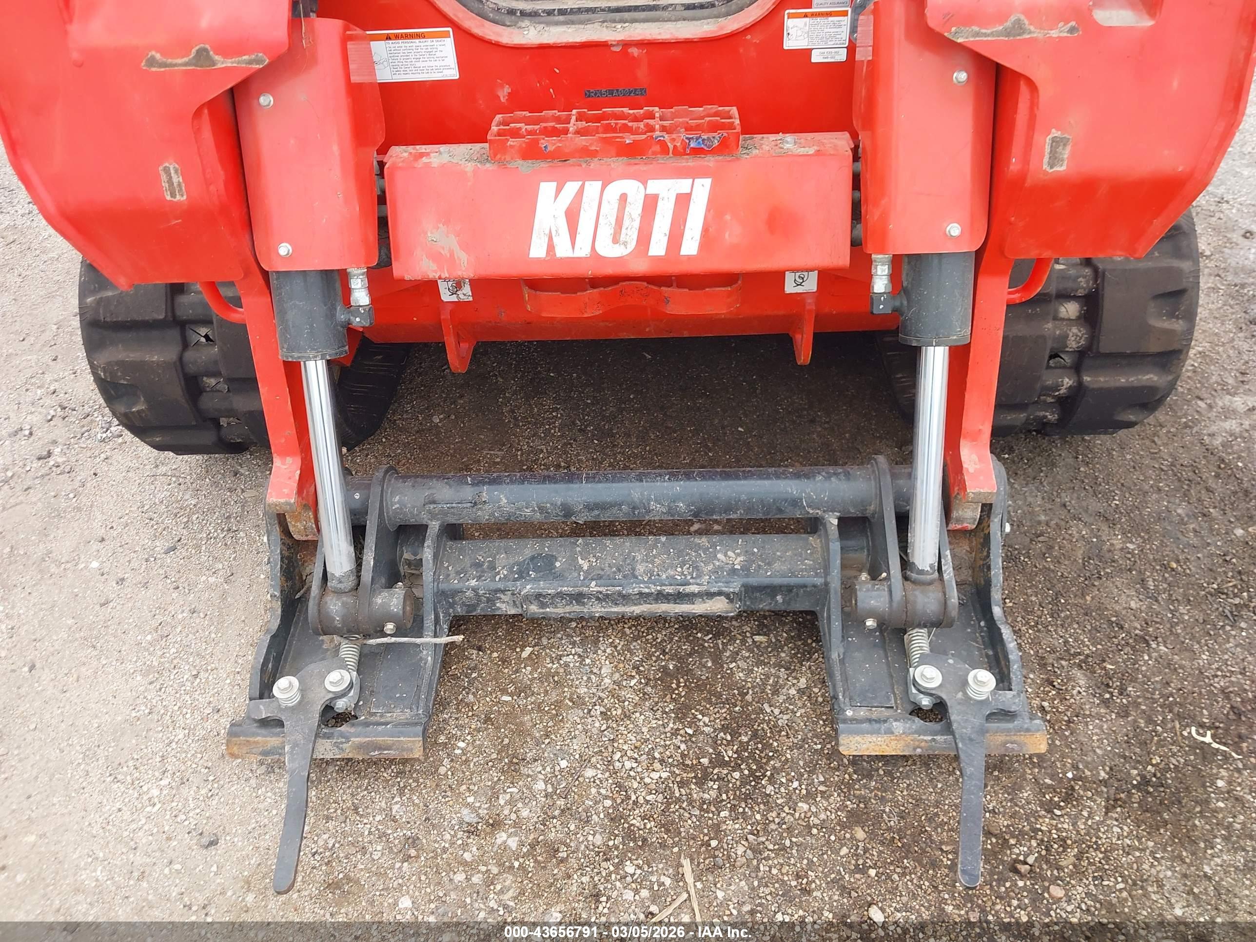 KIOTI TL750 image 8