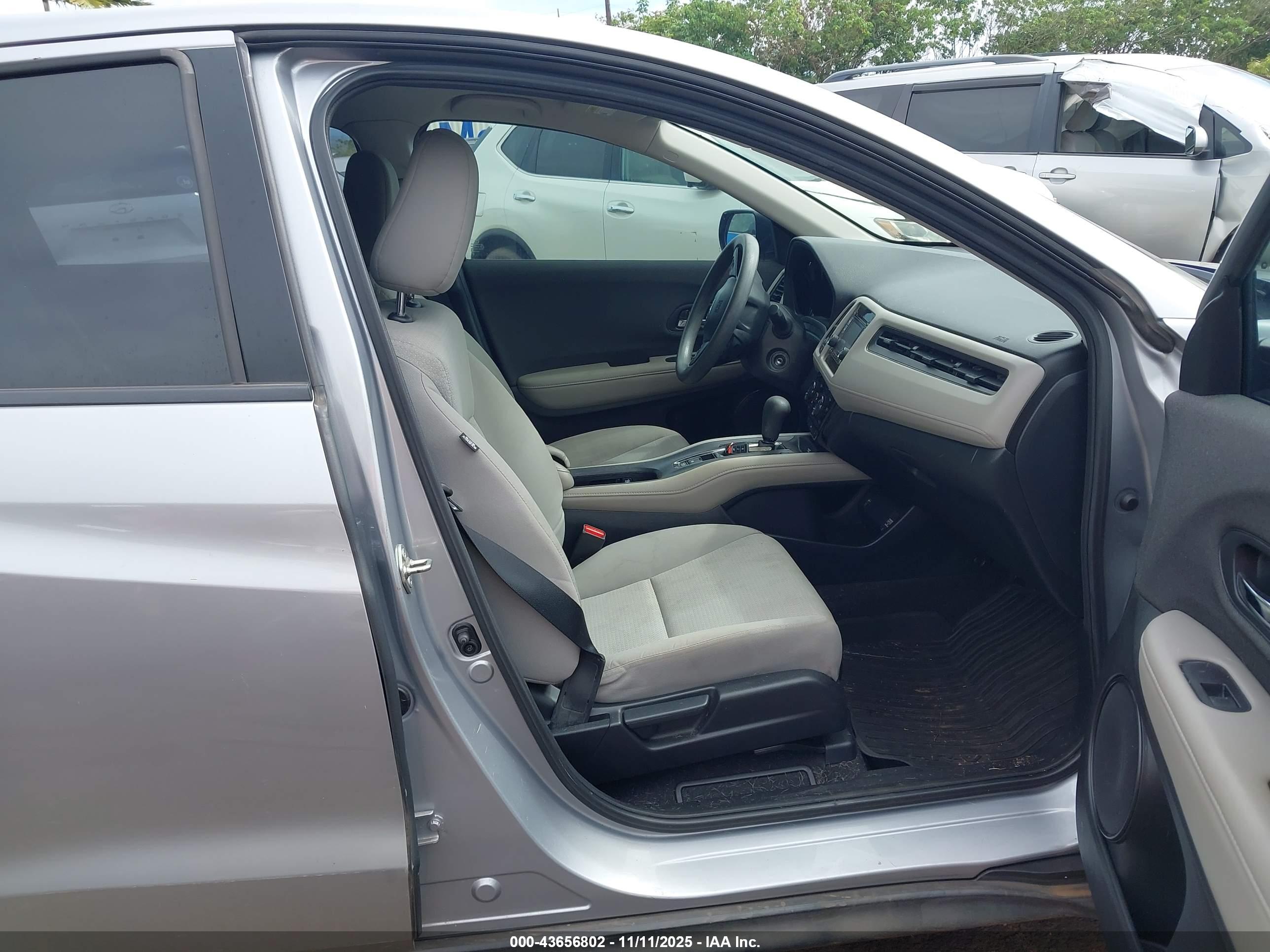 HONDA HR-V image 5