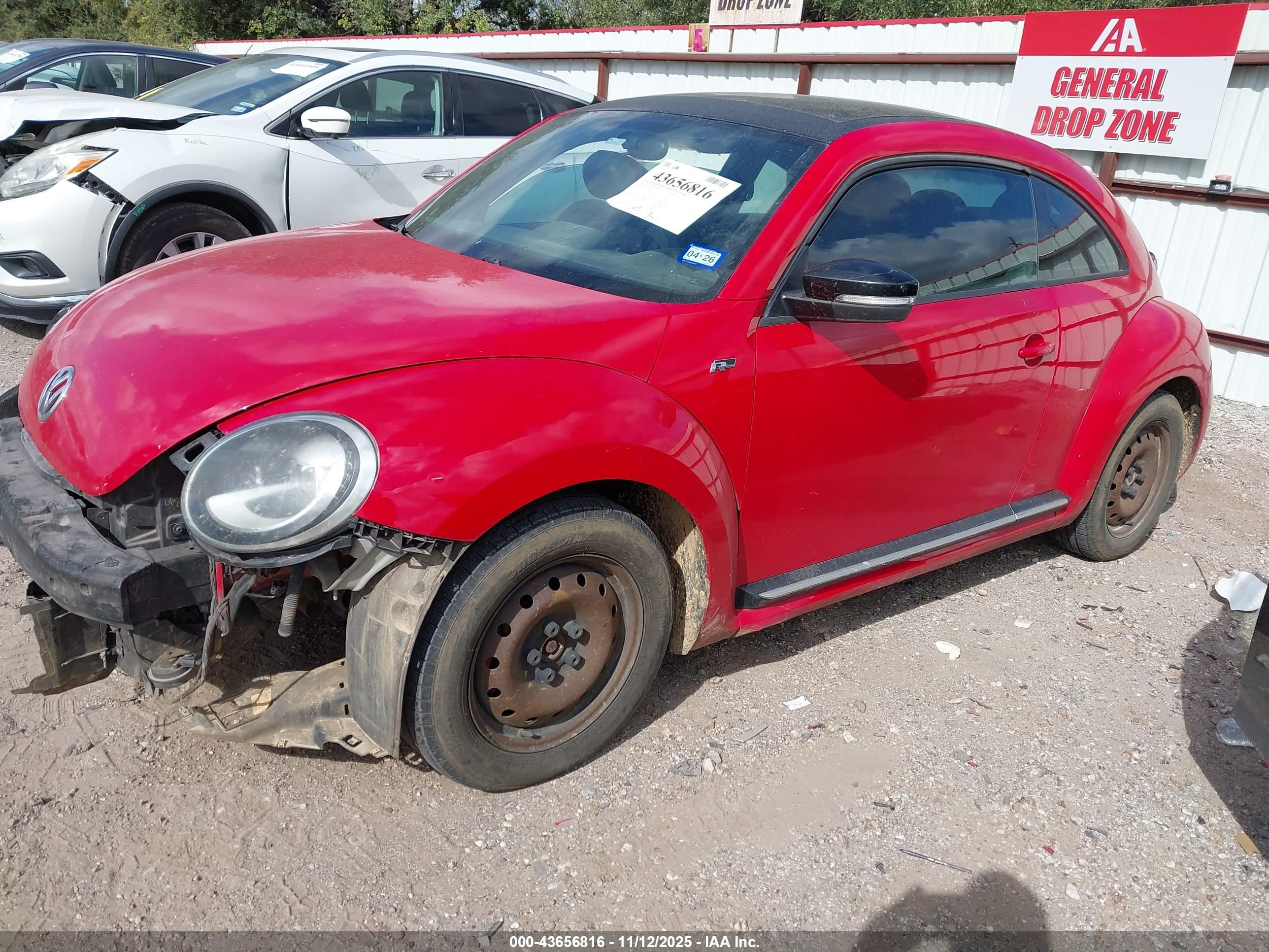 VOLKSWAGEN BEETLE image 2
