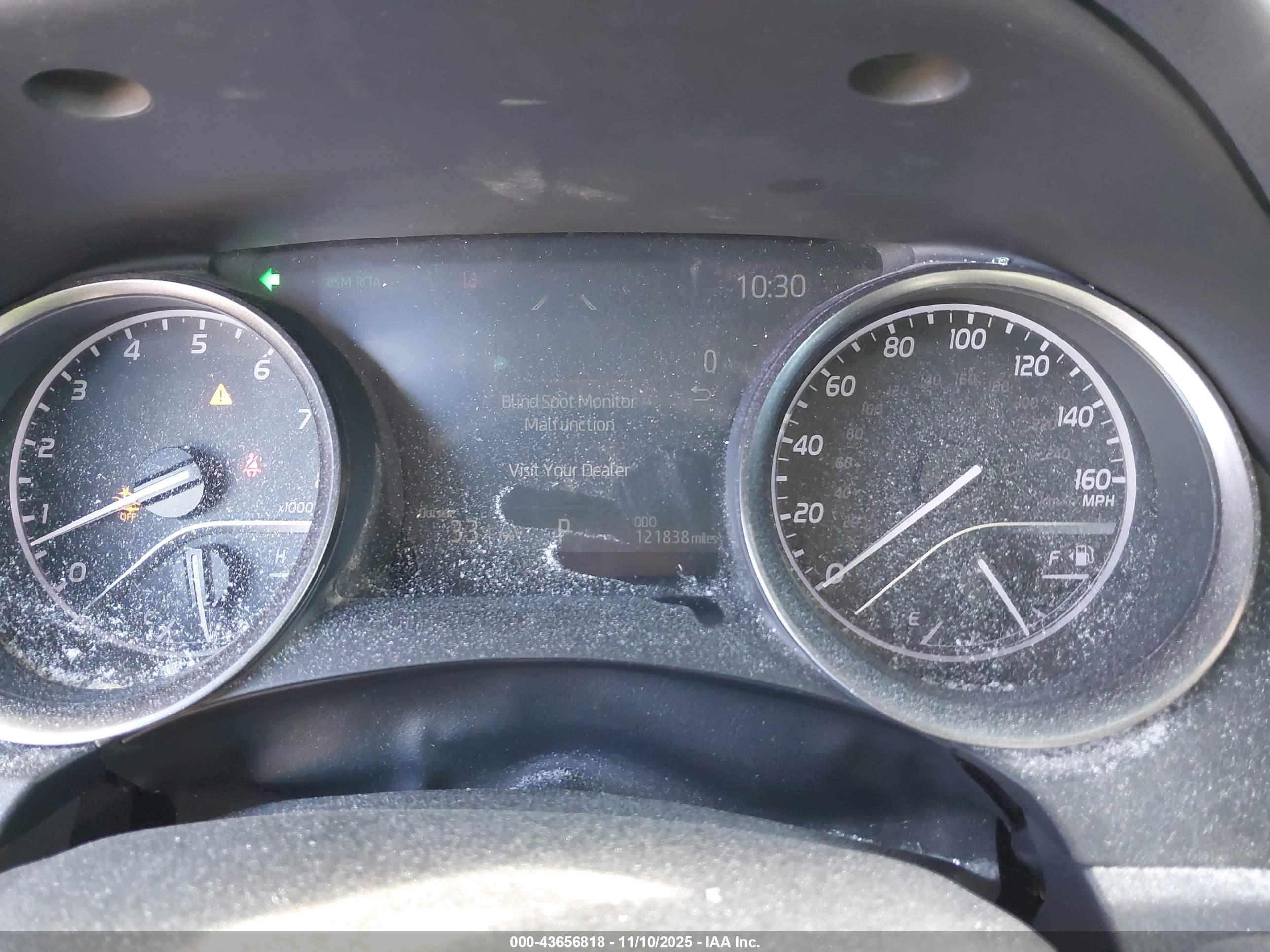 TOYOTA CAMRY image 7