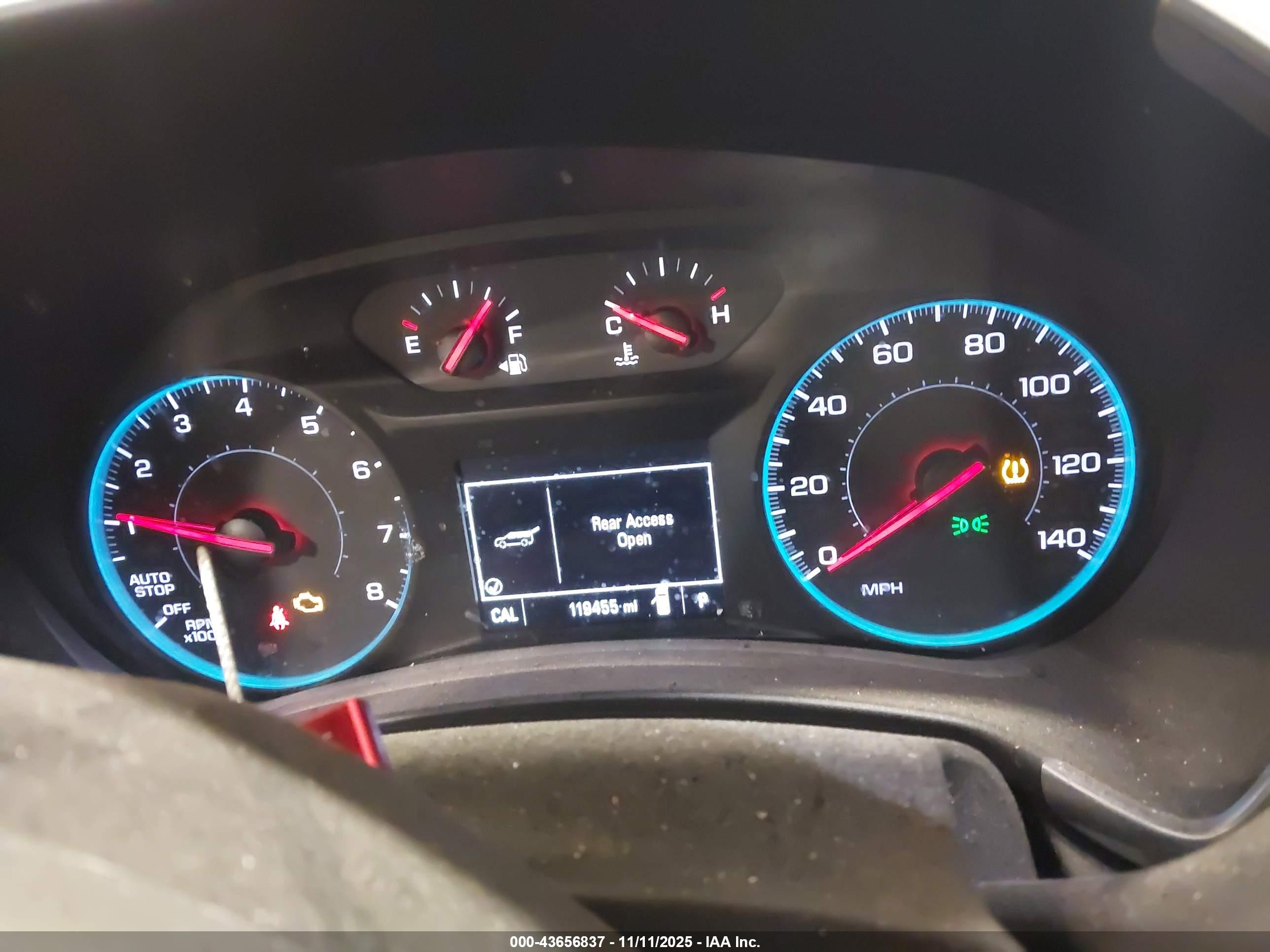 CHEVROLET EQUINOX image 7