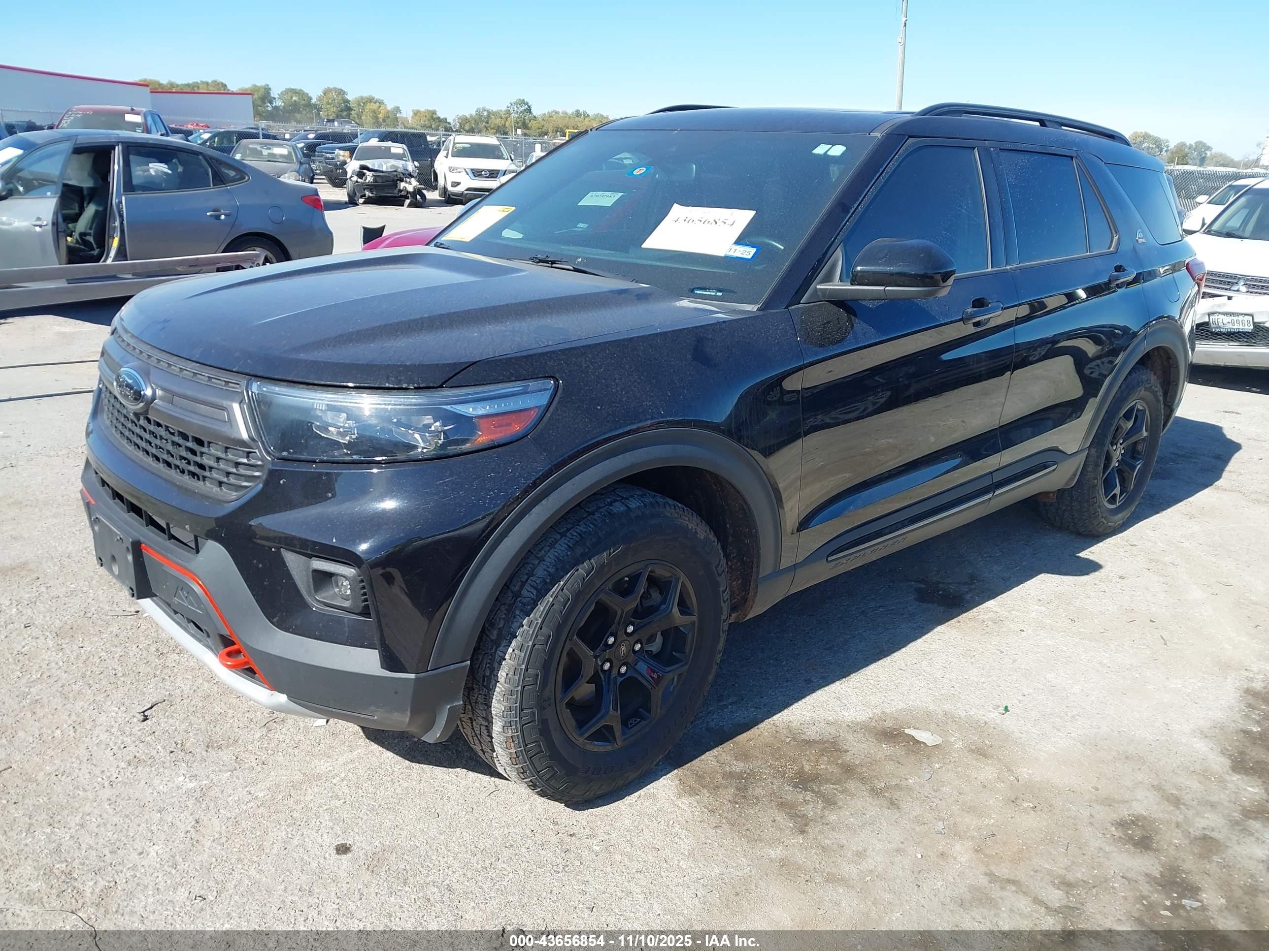 FORD EXPLORER image 2