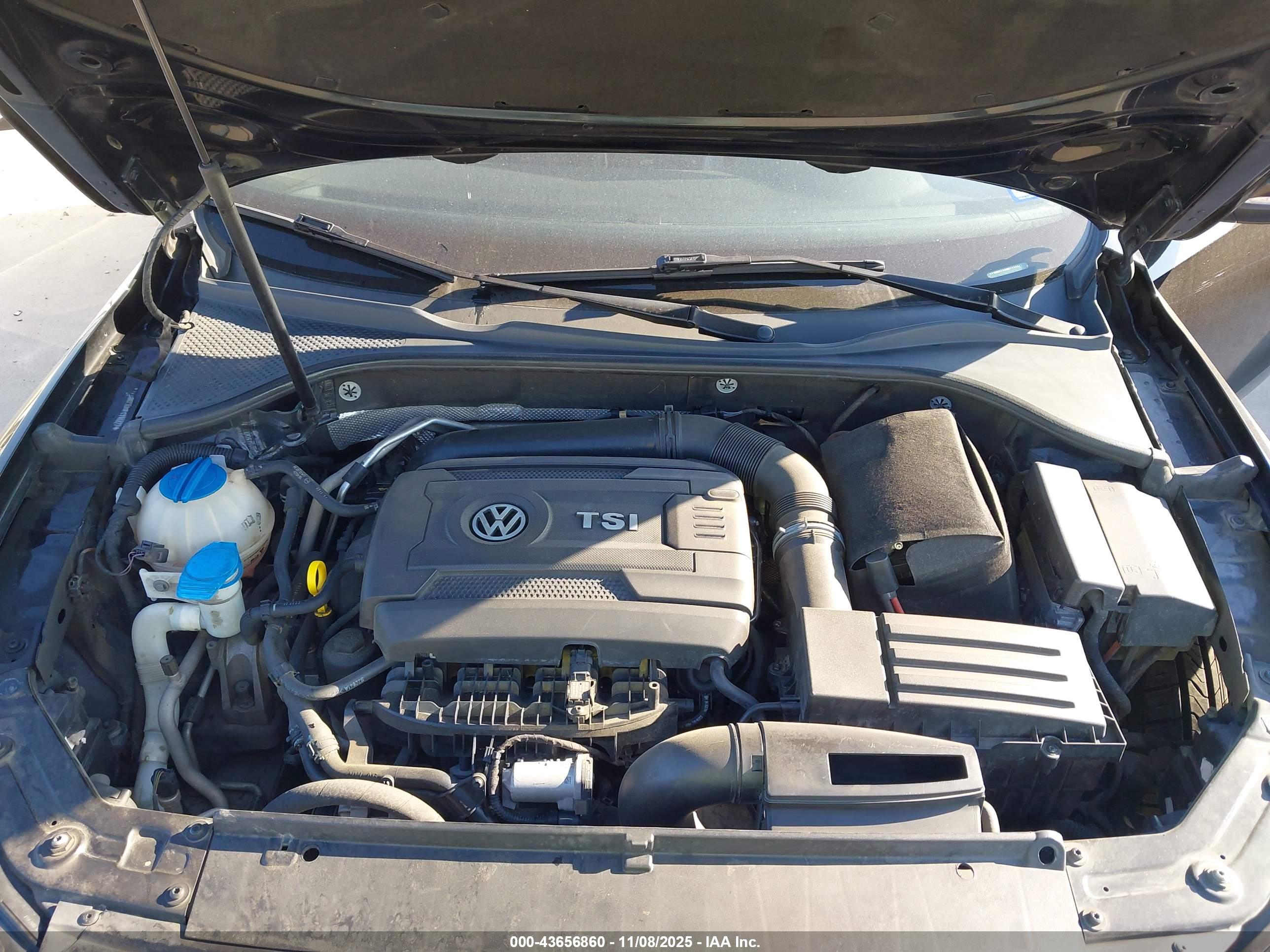 VOLKSWAGEN PASSAT image 10