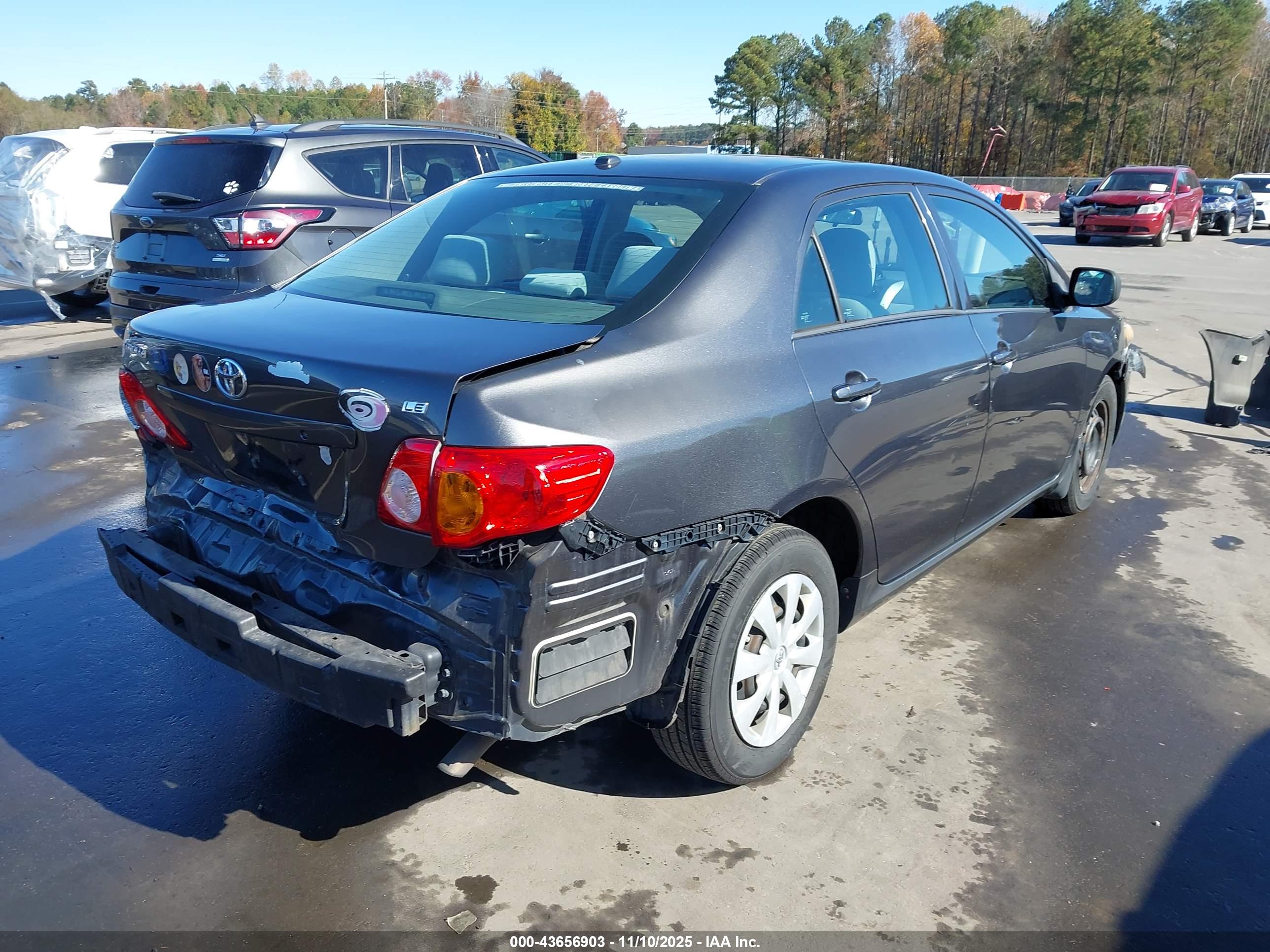 TOYOTA COROLLA image 4