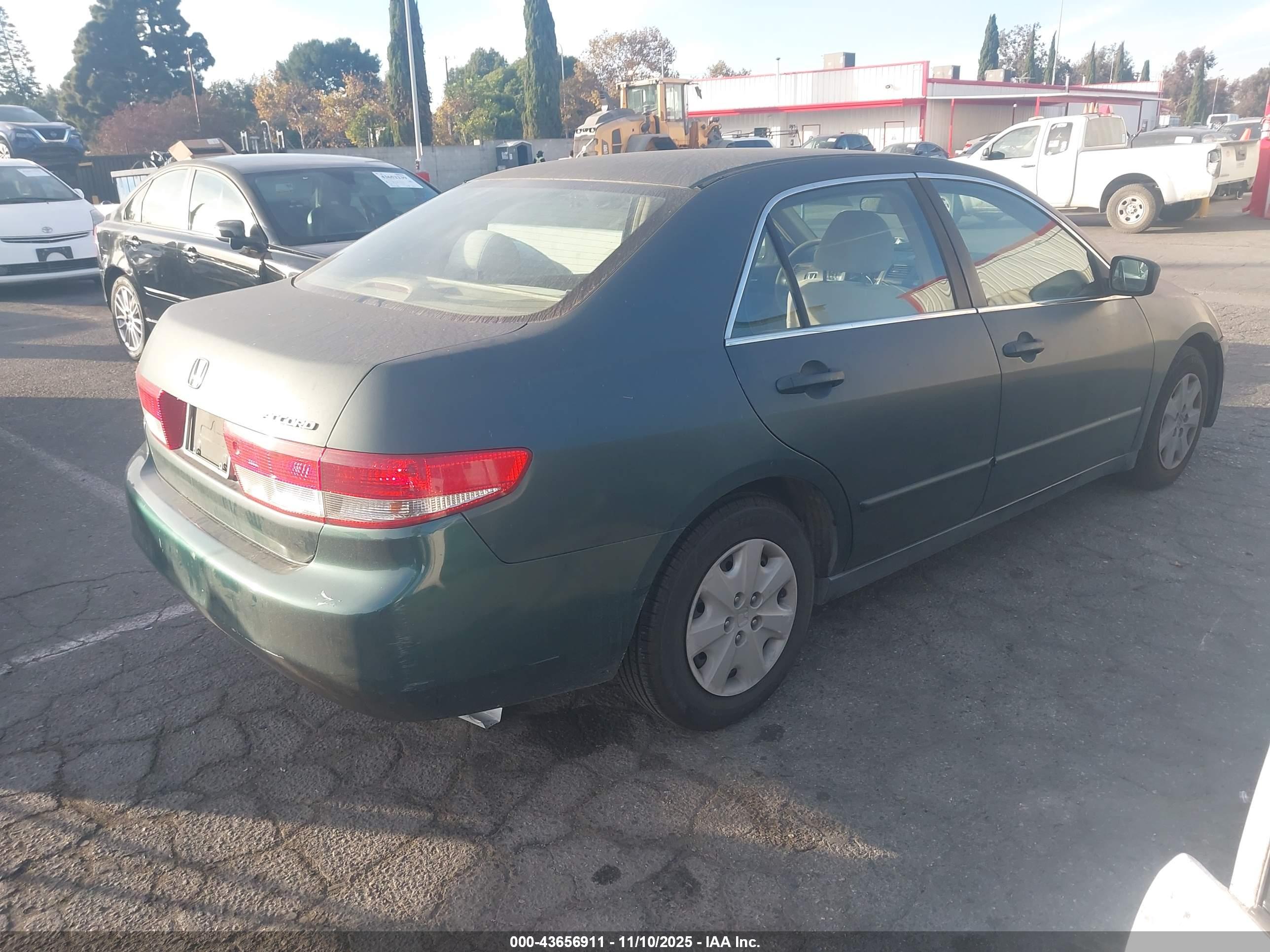 HONDA ACCORD image 4