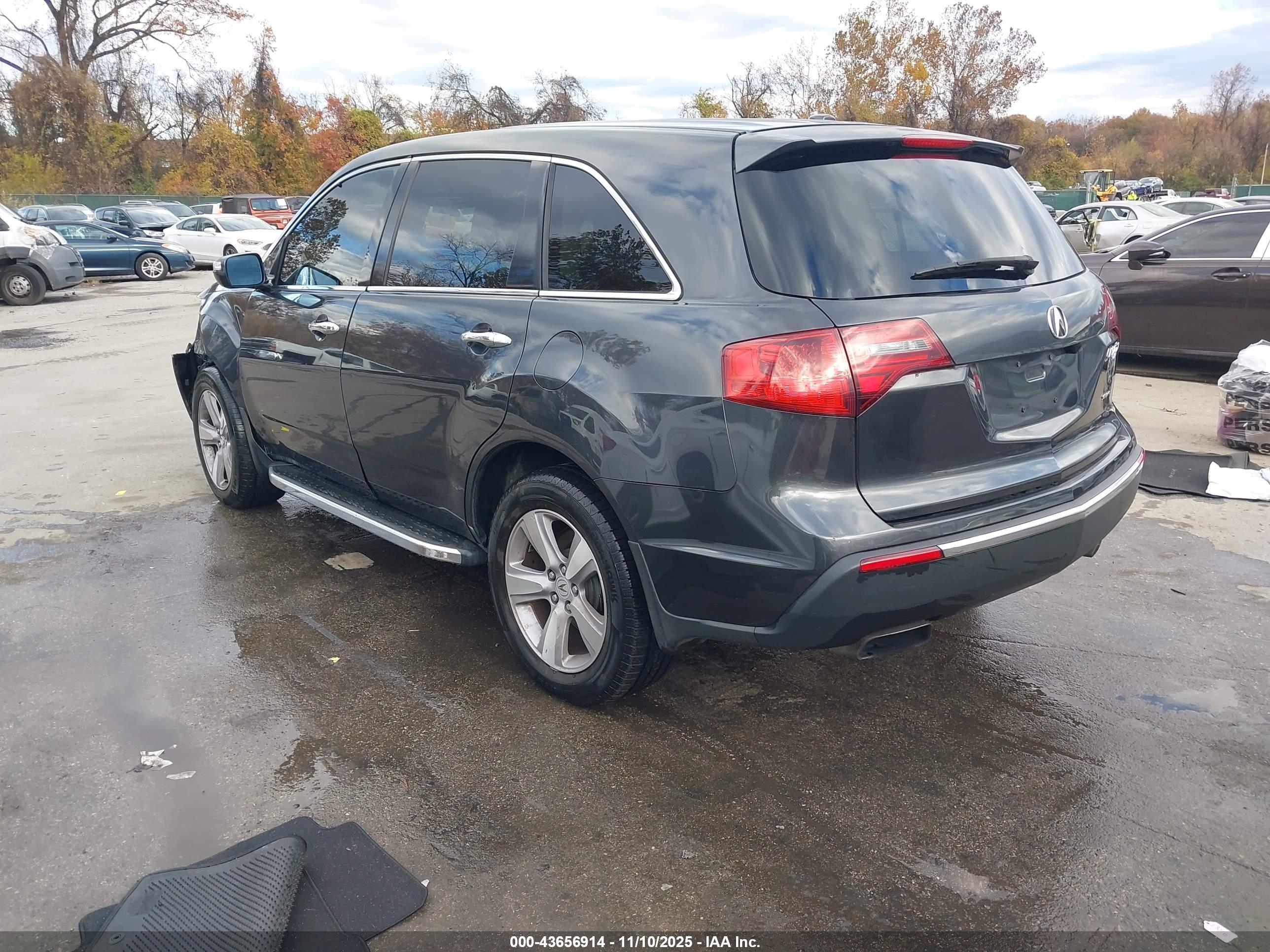 ACURA MDX image 3